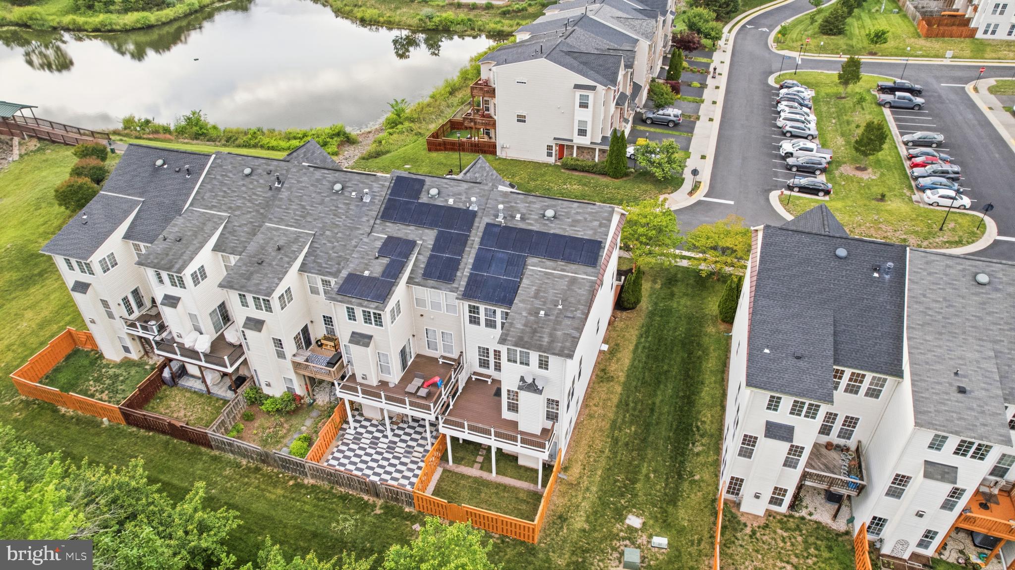 STONE RIDGE - Residential