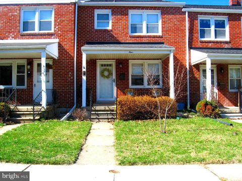 Townhouse For Sale - 4 Wilfred Court<br/> Baltimore County, BALTIMORE, MD 21204