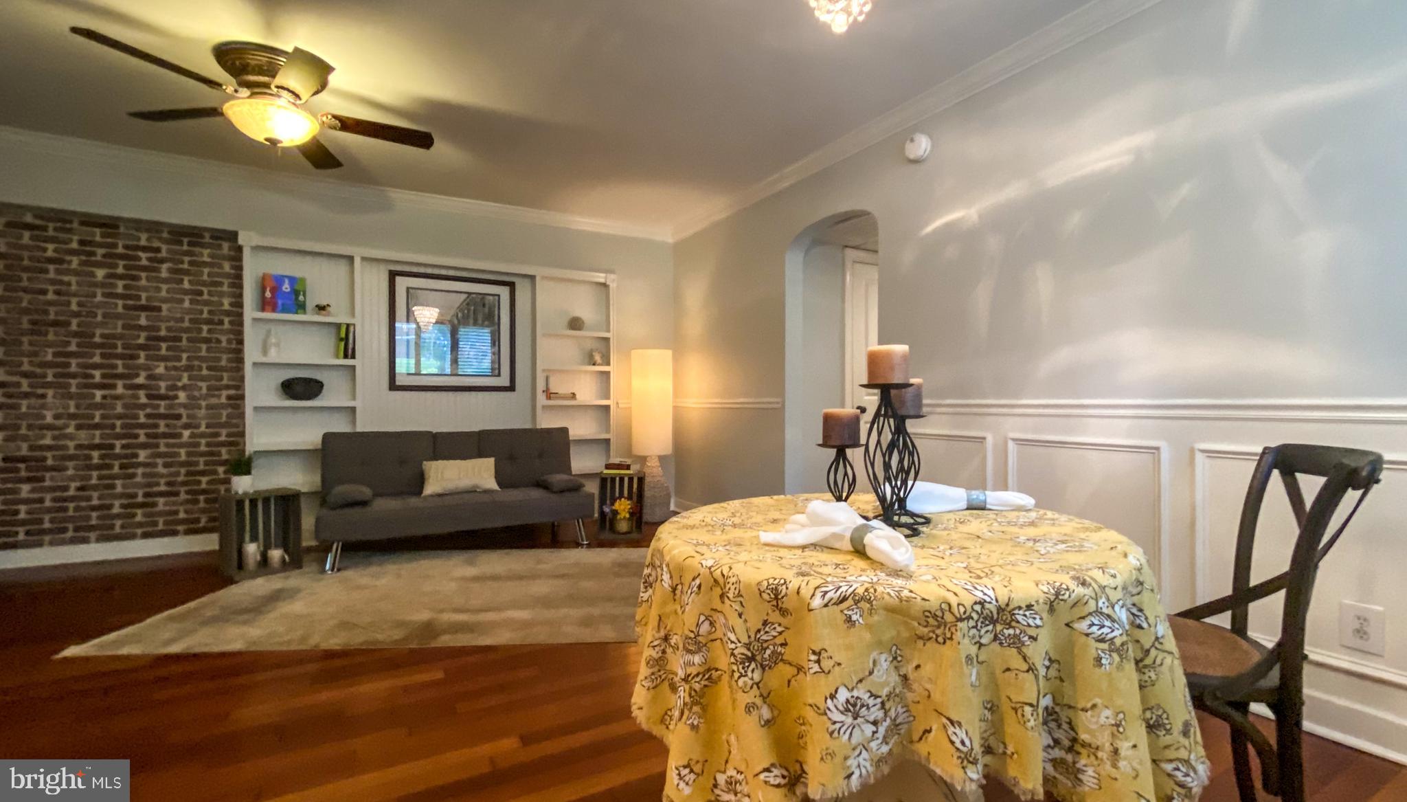 BEARINGS SOUTH - Residential