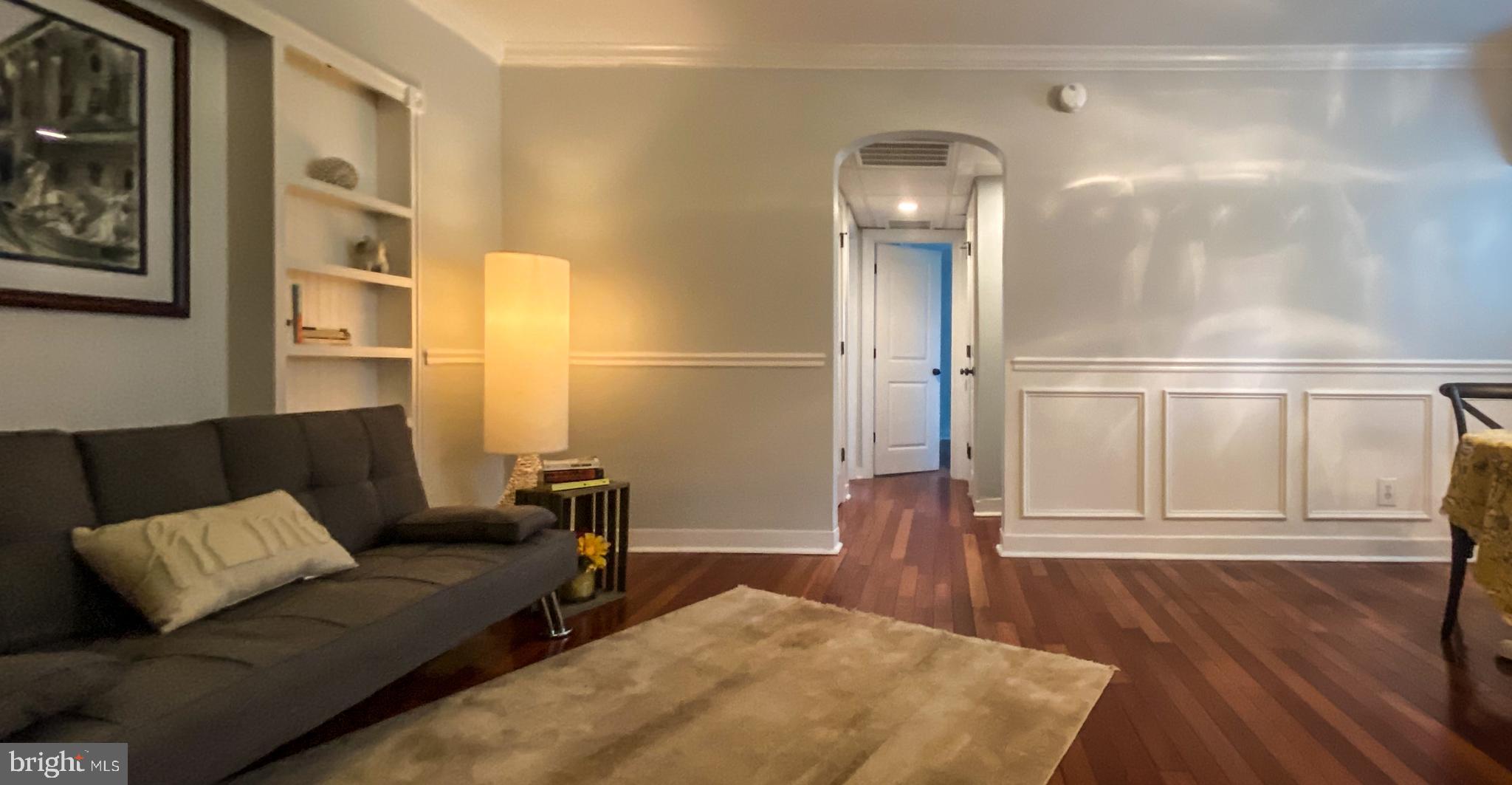 BEARINGS SOUTH - Residential