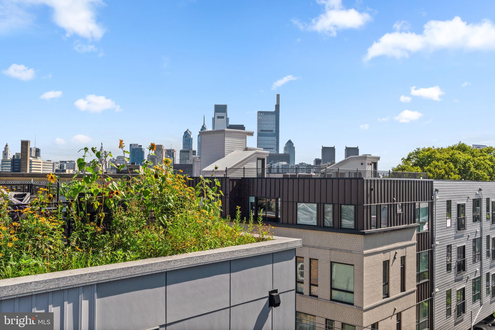 FAIRMOUNT - Residential Lease