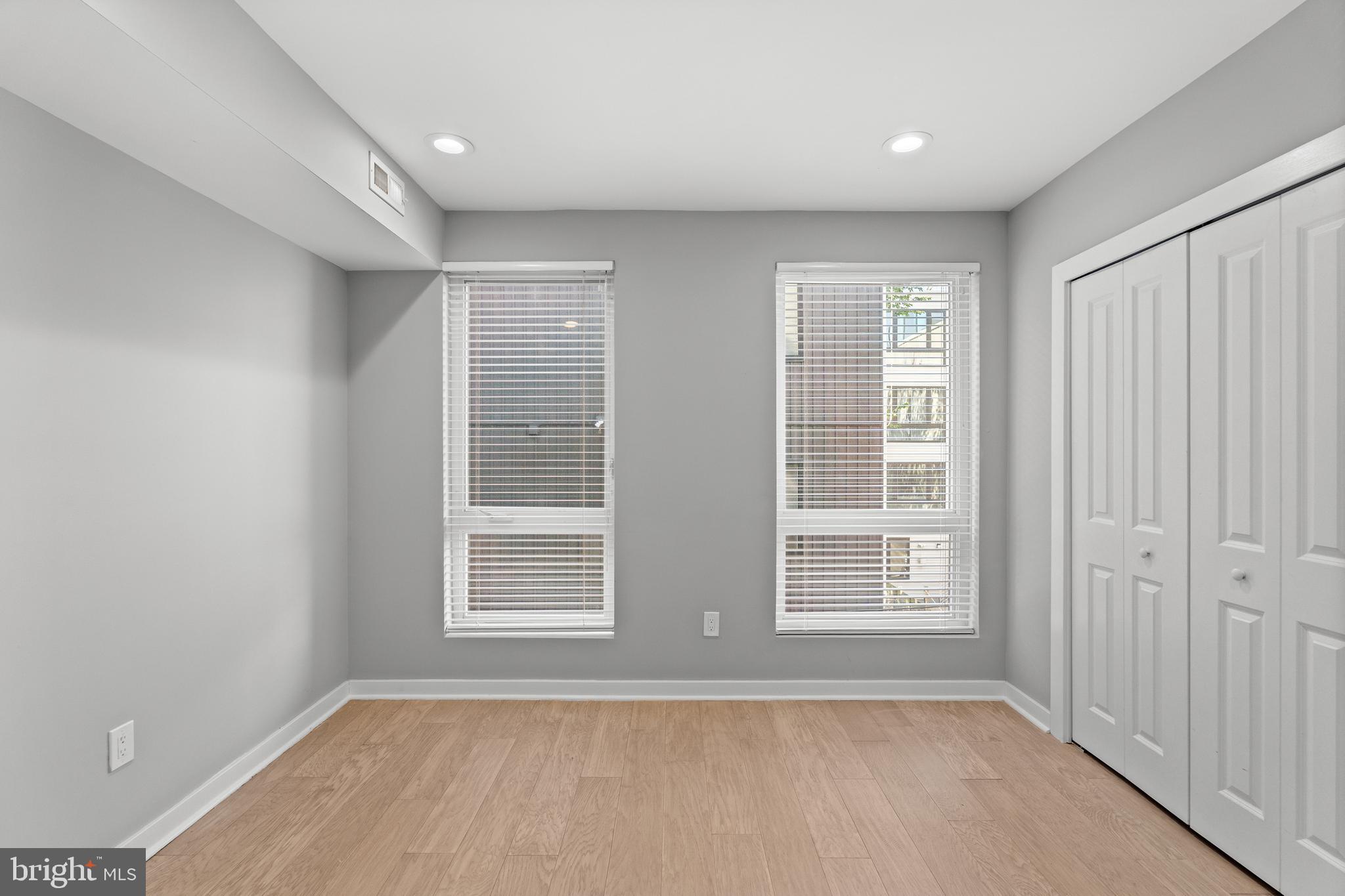 FAIRMOUNT - Residential Lease