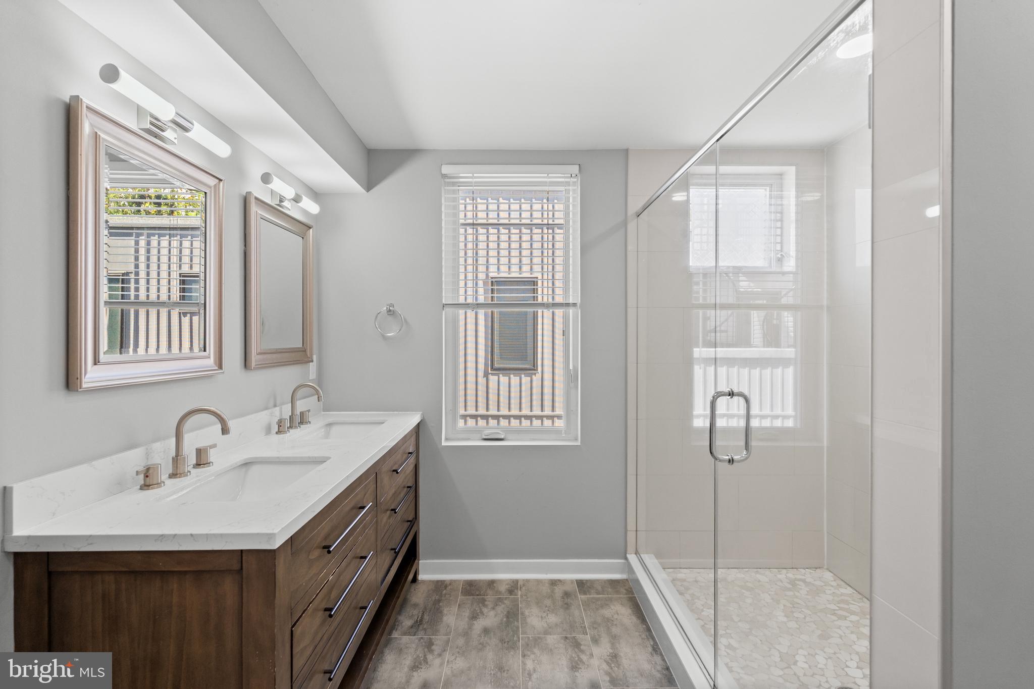 FAIRMOUNT - Residential Lease