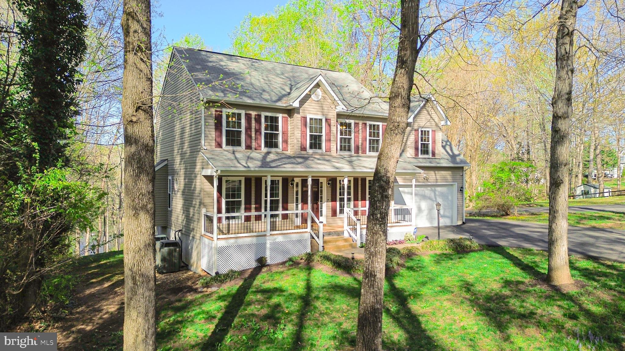 LAKE WILDERNESS - Residential