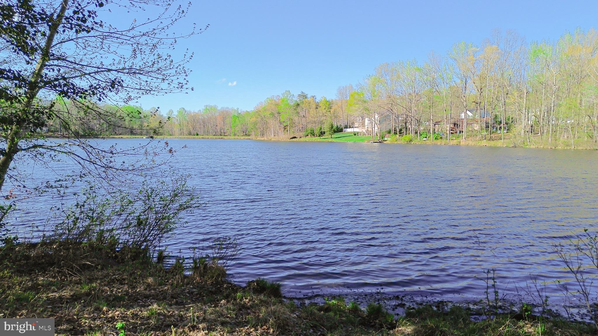 LAKE WILDERNESS - Residential