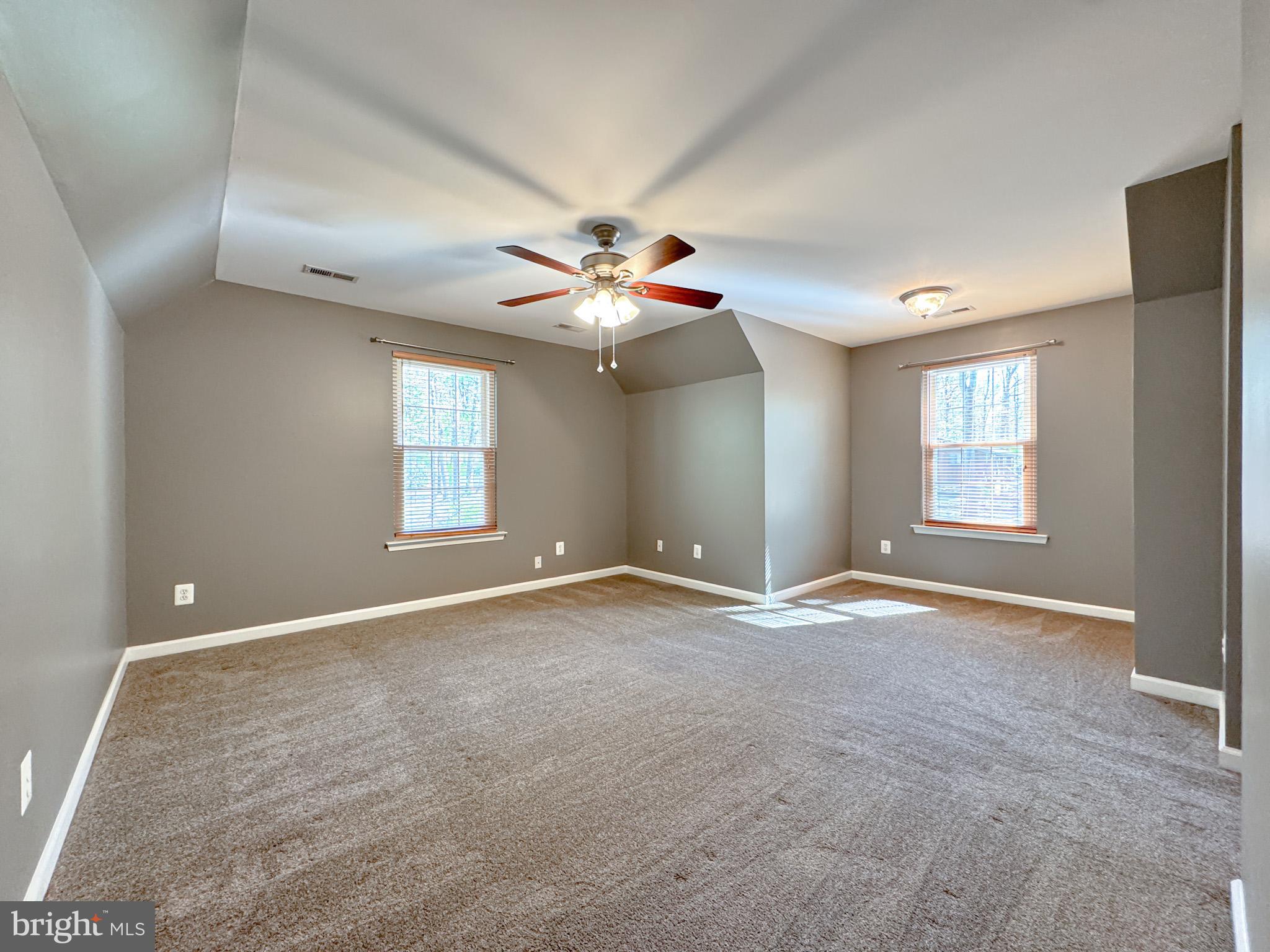 LAKE WILDERNESS - Residential