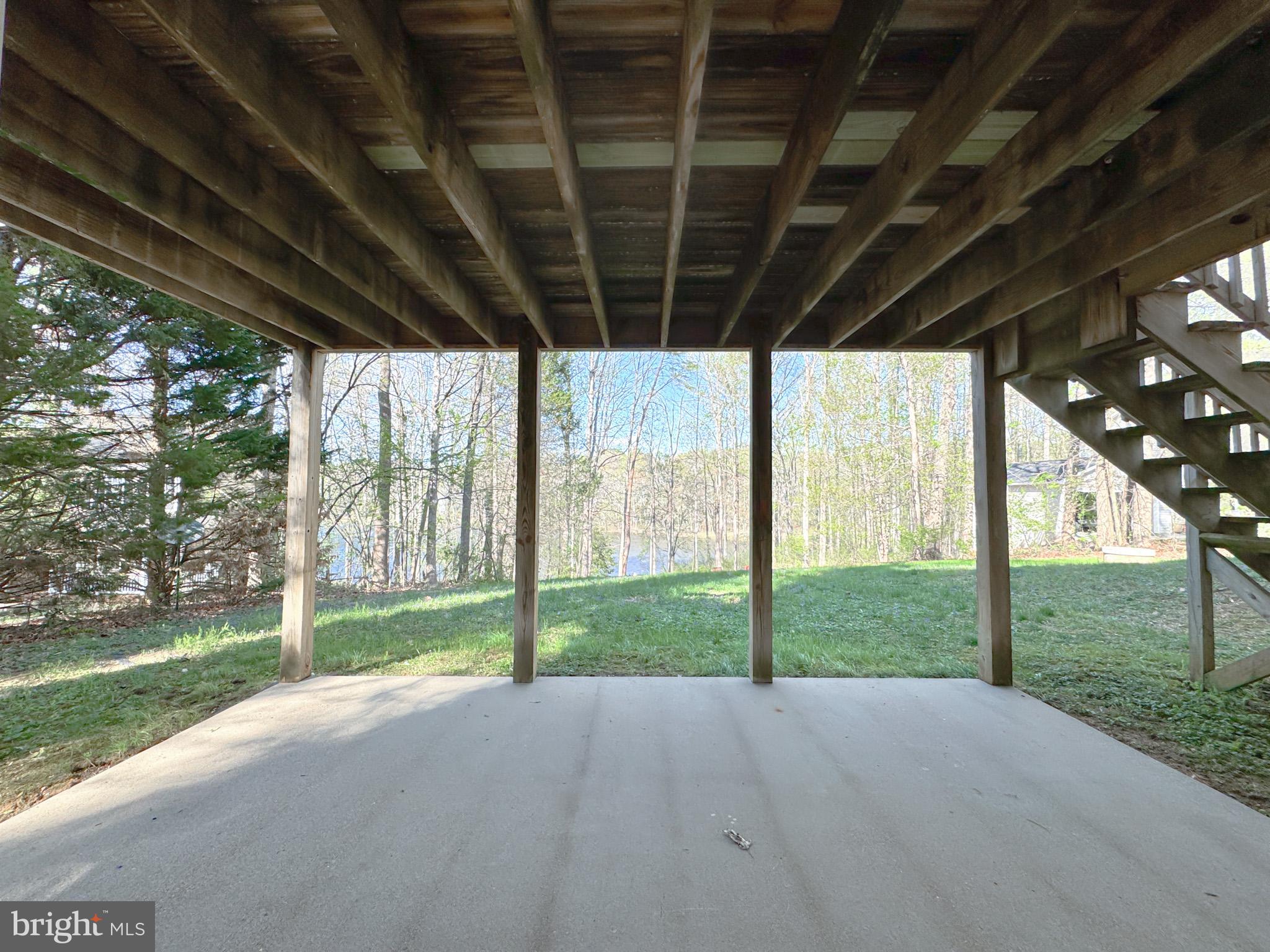 LAKE WILDERNESS - Residential