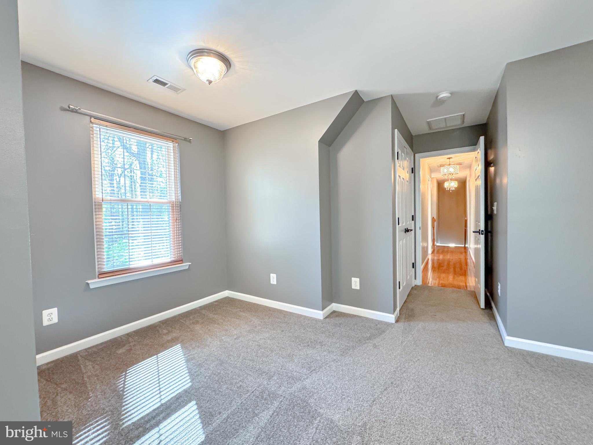 LAKE WILDERNESS - Residential