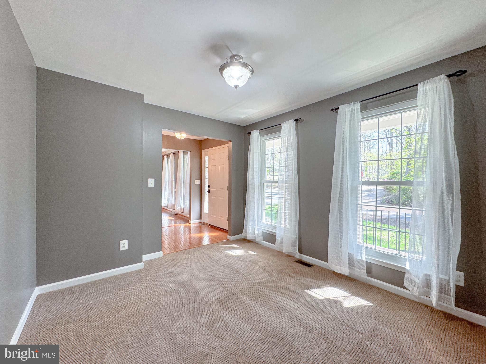 LAKE WILDERNESS - Residential