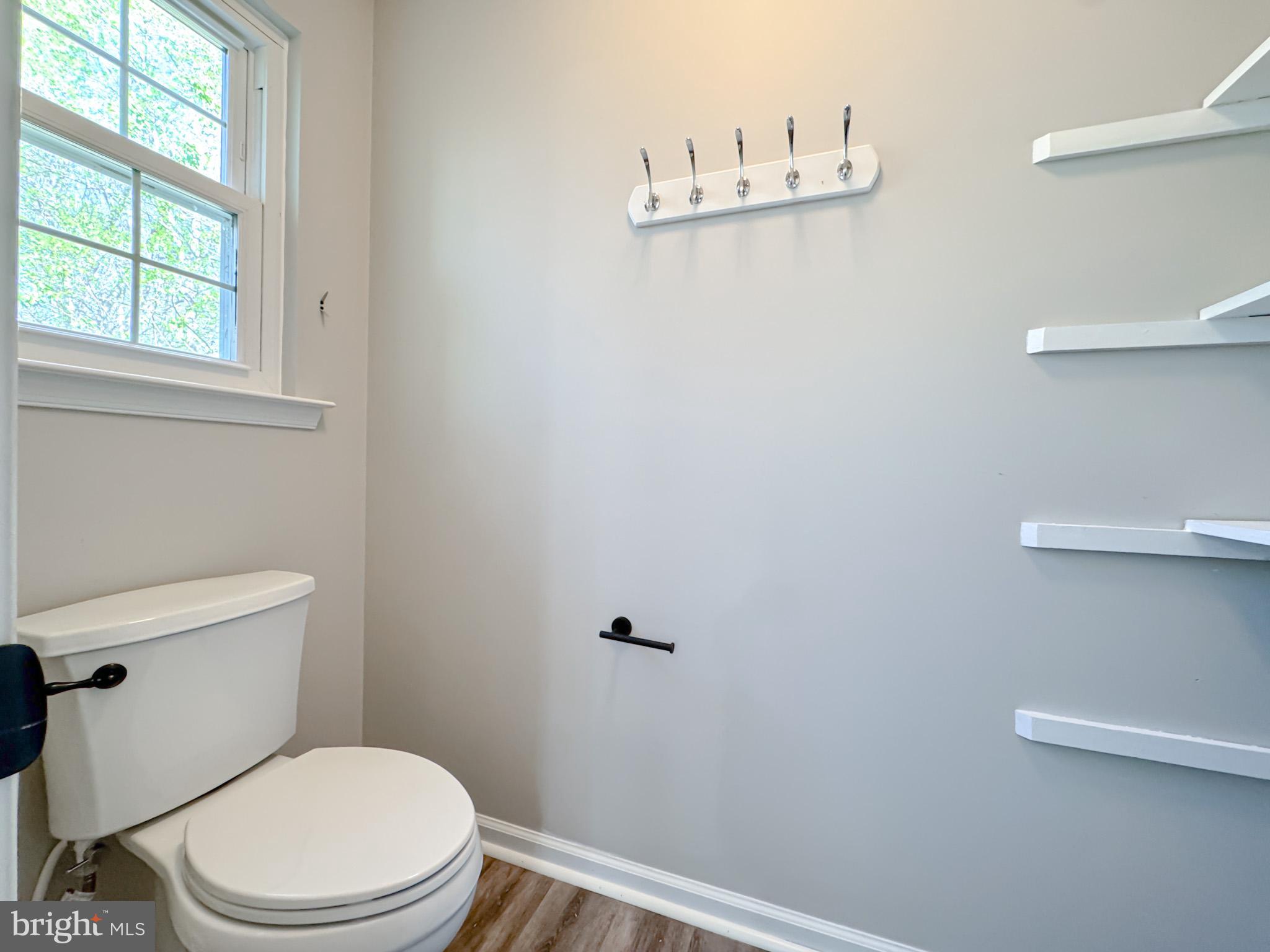 LAKE WILDERNESS - Residential