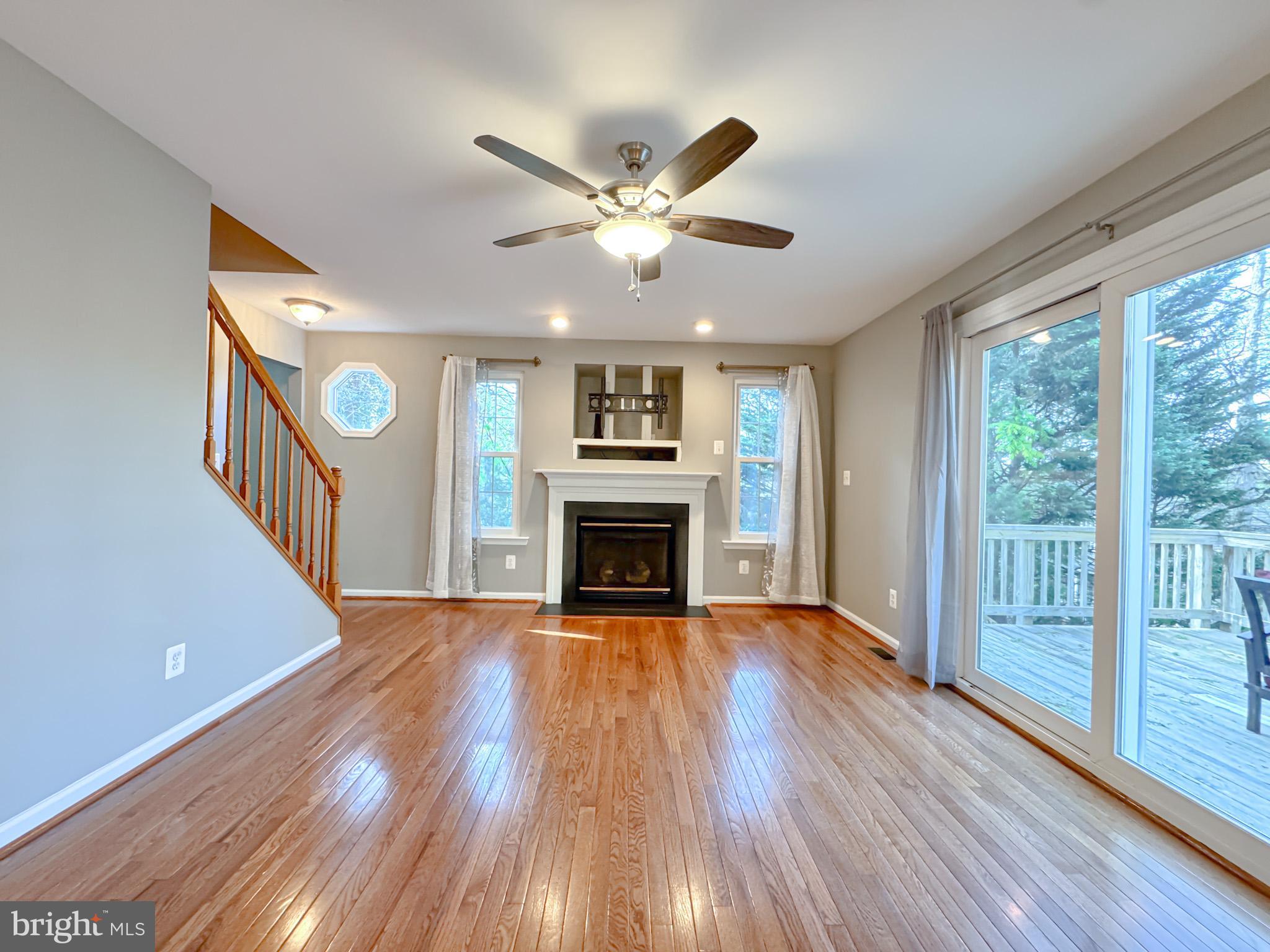 LAKE WILDERNESS - Residential