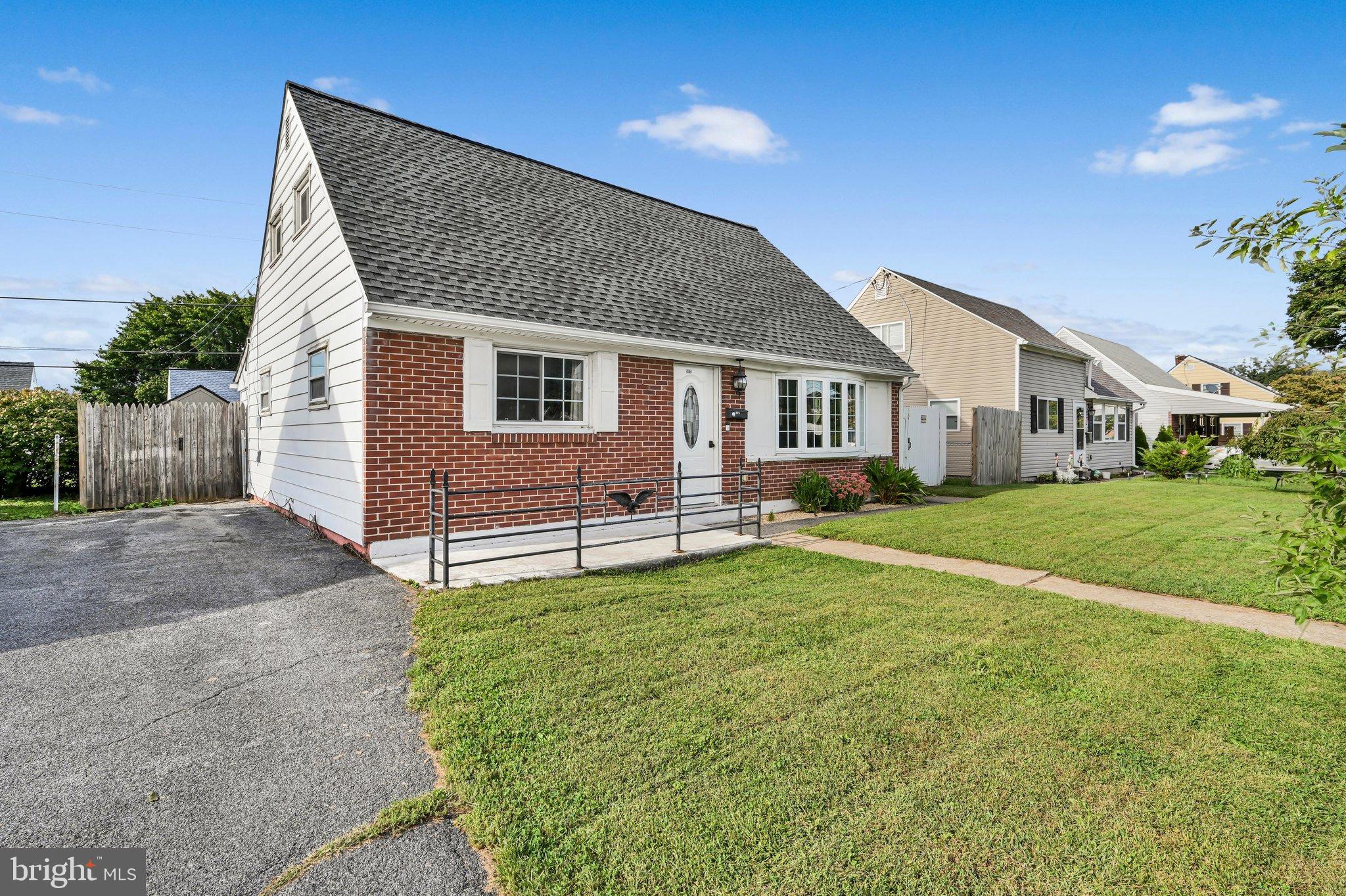 807 TUCKERTON AVENUE