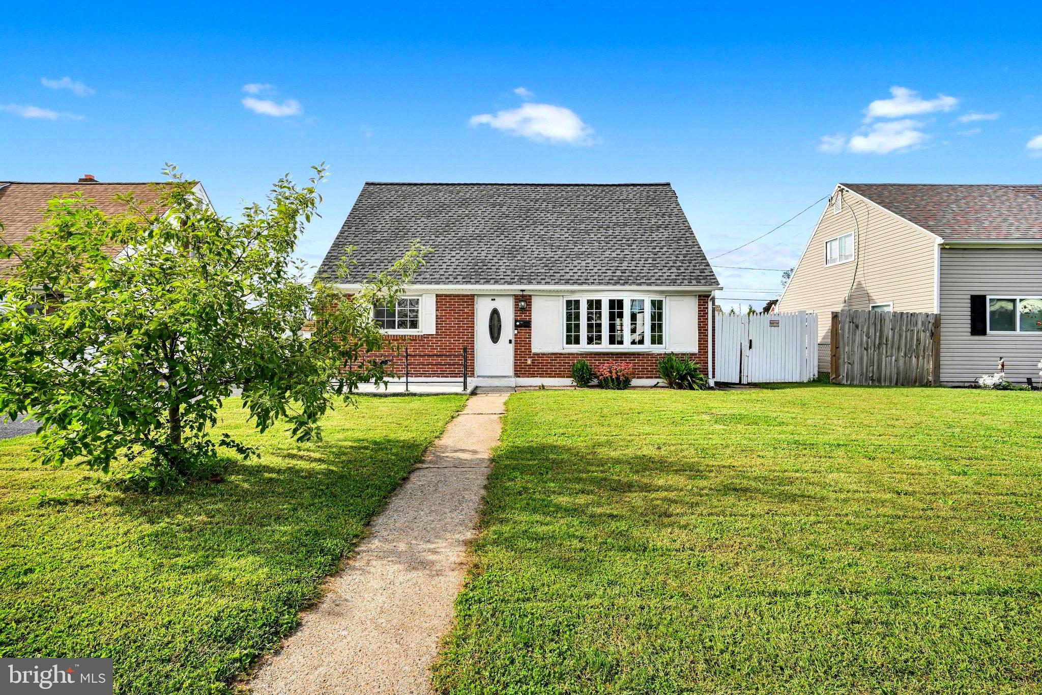 807 TUCKERTON AVENUE