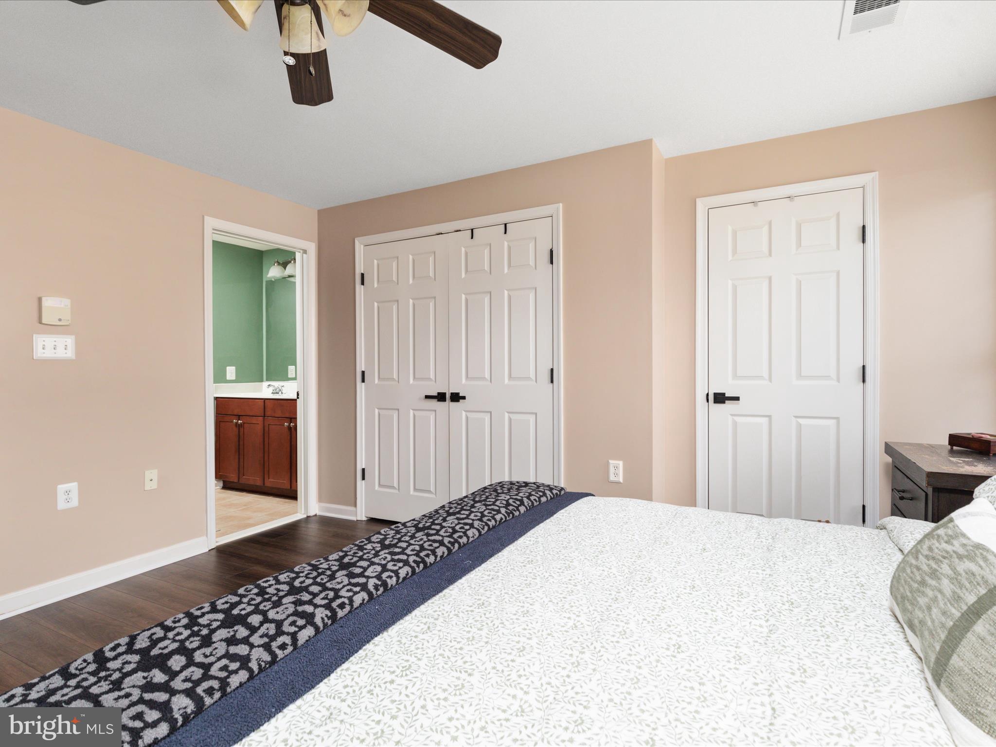 MARKET CENTER CONDOMINIUM - Residential