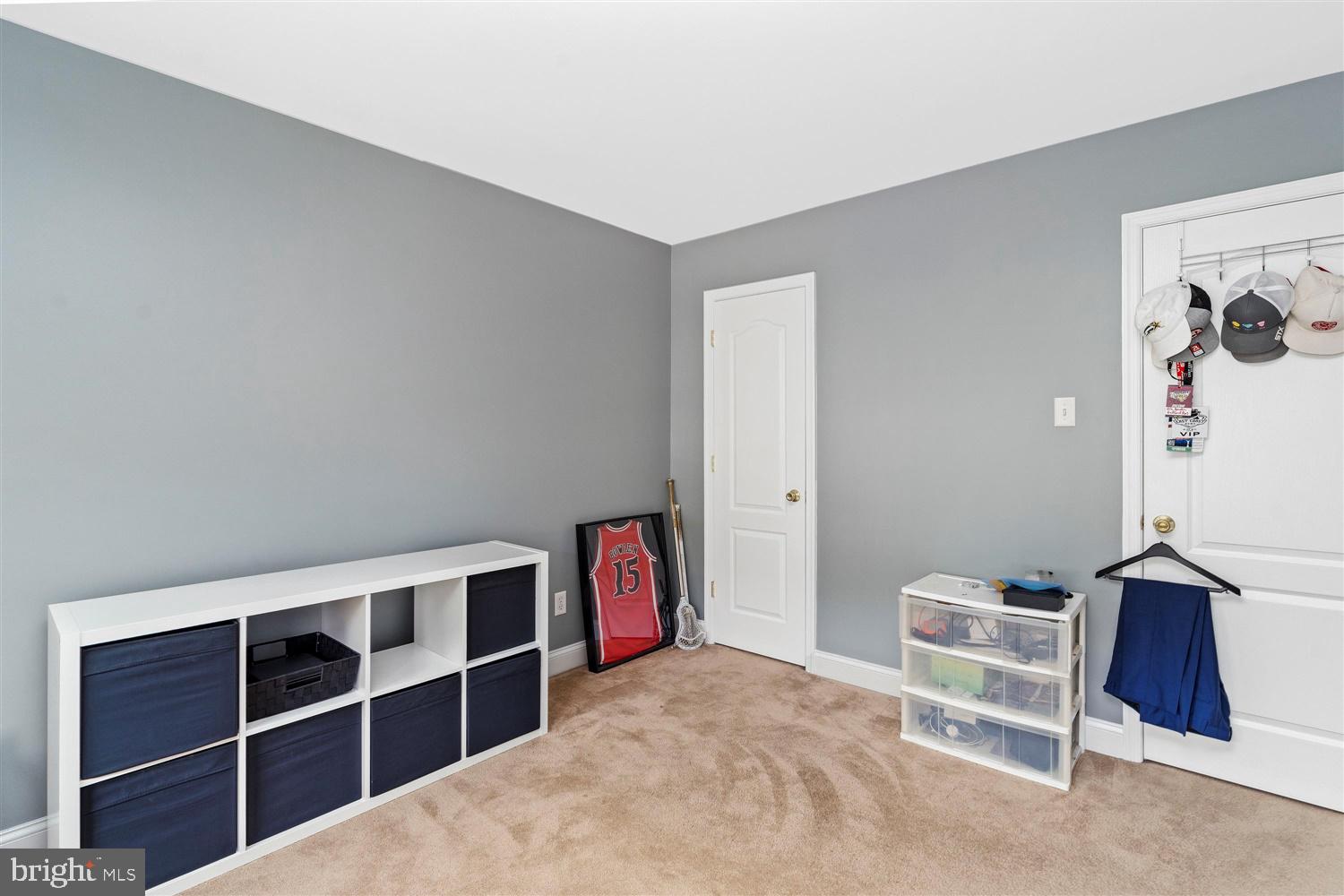 CEDAR LANE FARMS - Residential