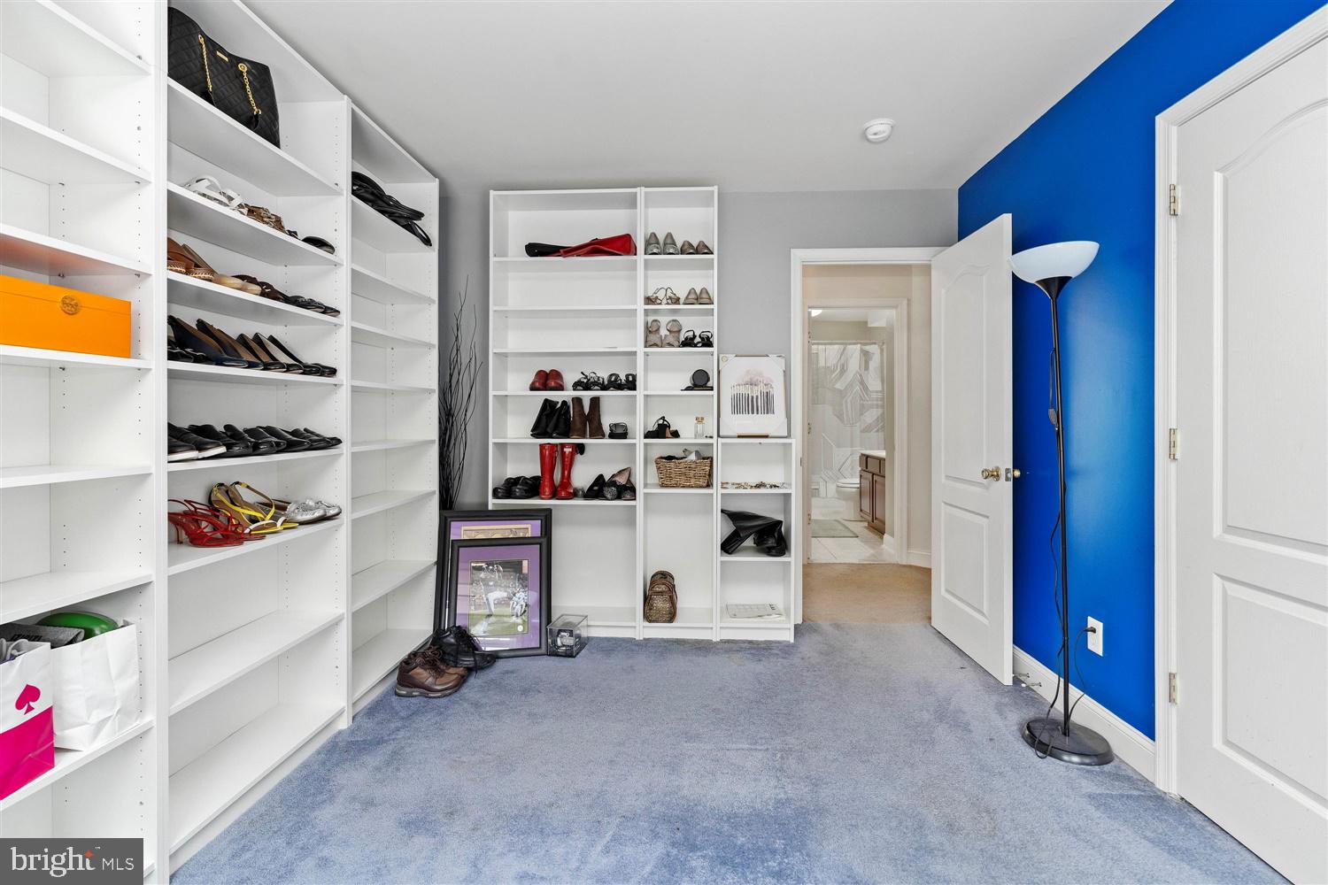 CEDAR LANE FARMS - Residential