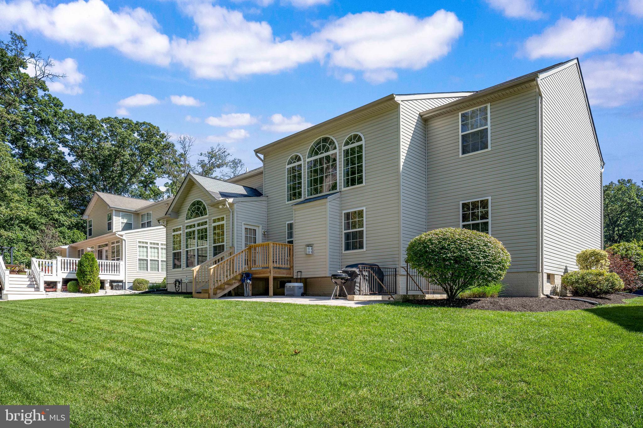 CEDAR LANE FARMS - Residential