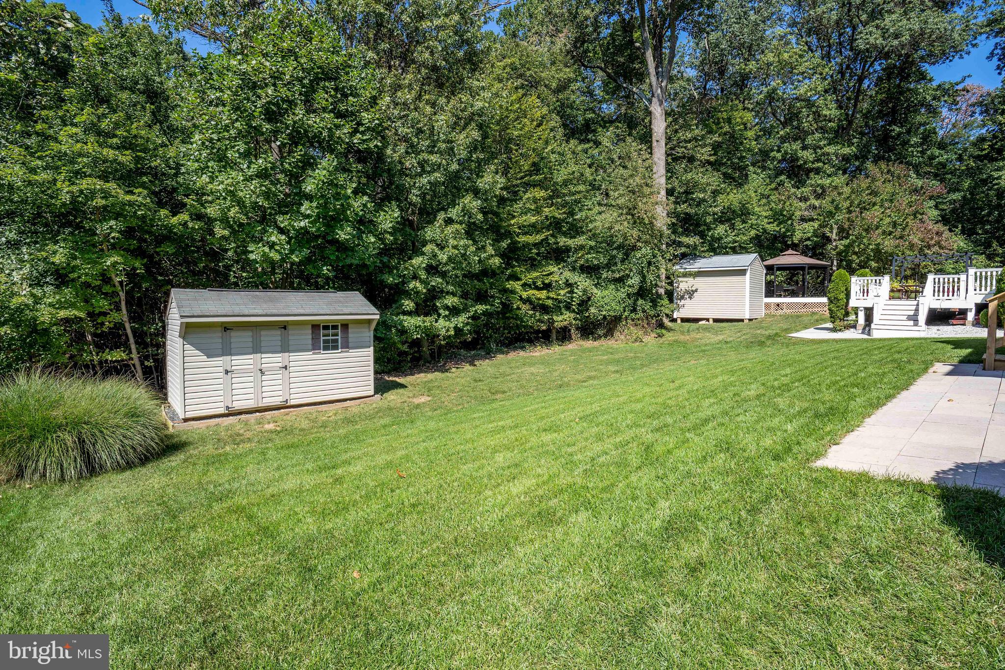 CEDAR LANE FARMS - Residential