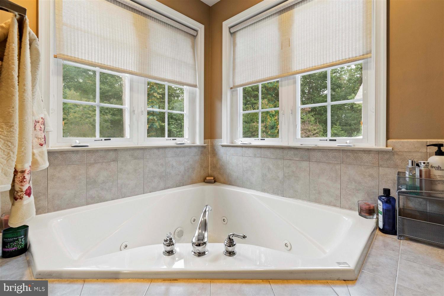 CEDAR LANE FARMS - Residential