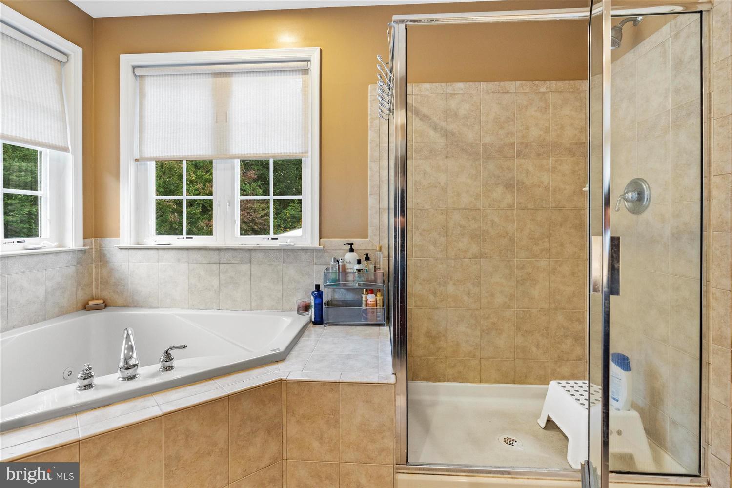 CEDAR LANE FARMS - Residential