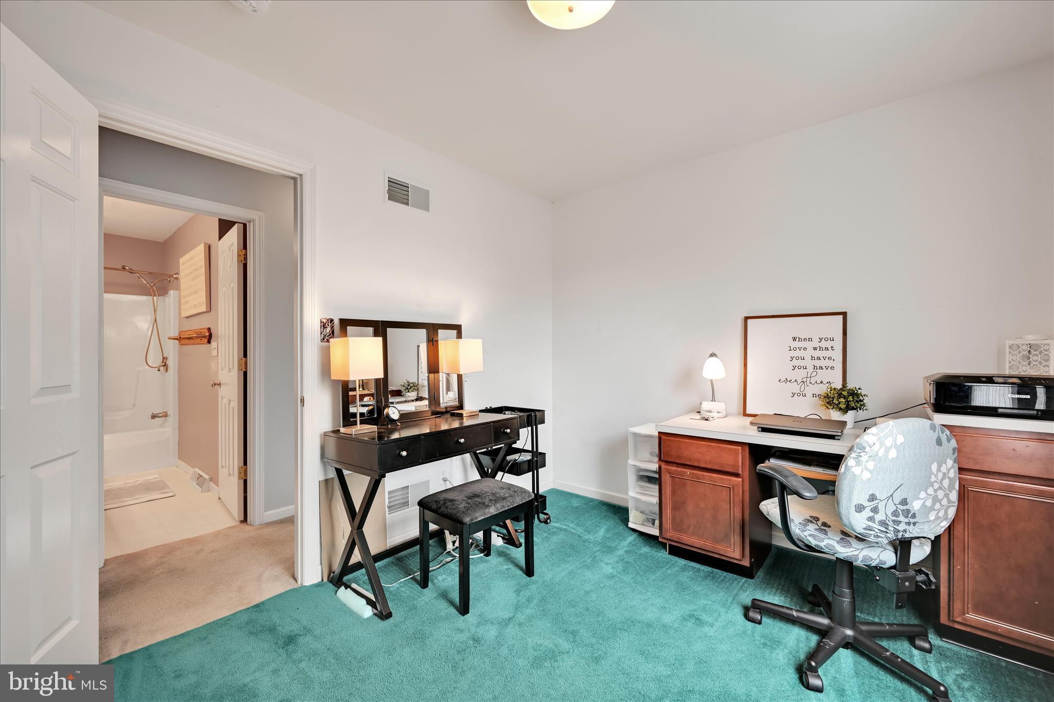 DEERFIELD NORTH - Residential