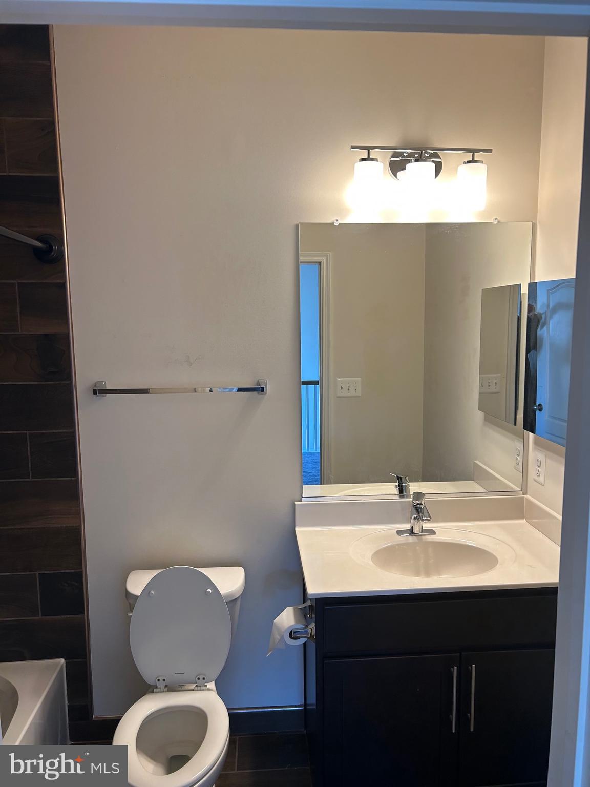 BEECH TREE EAST VILLAGE - Residential Lease