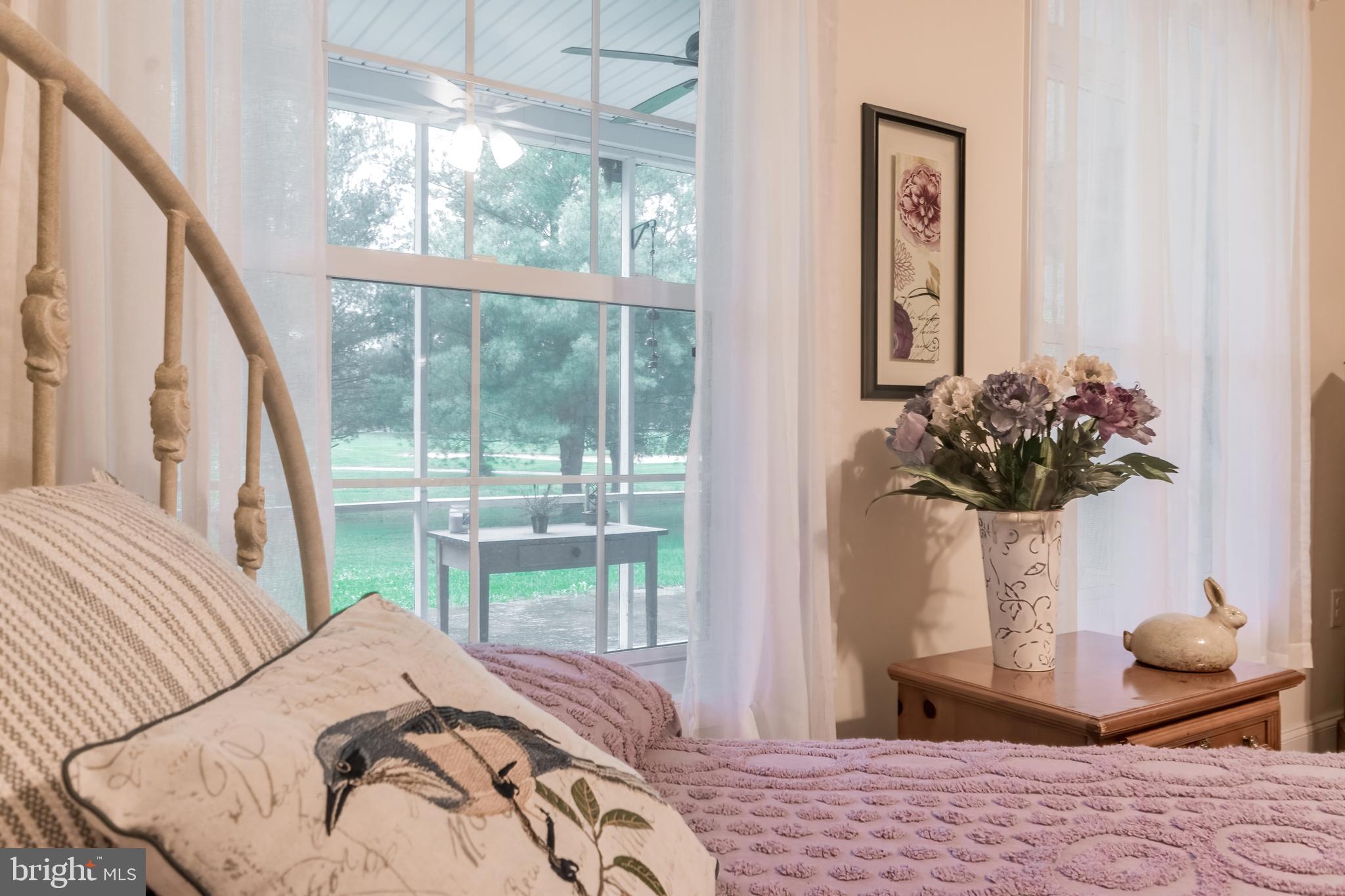 LOCUST HILL - Residential