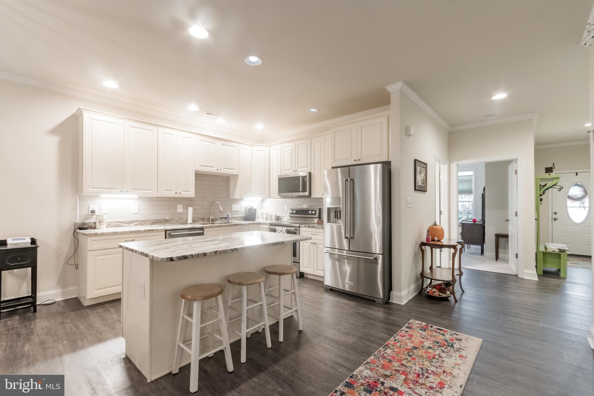 LOCUST HILL - Residential