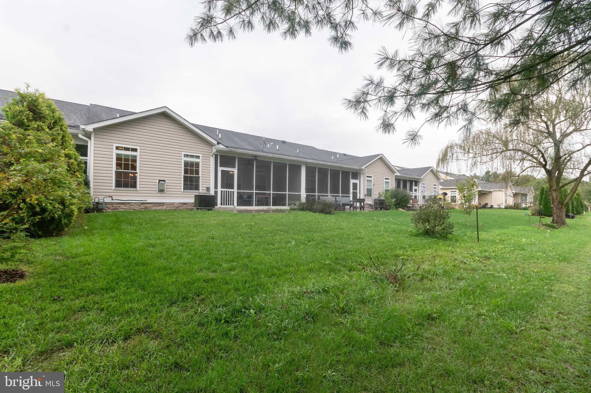 LOCUST HILL - Residential