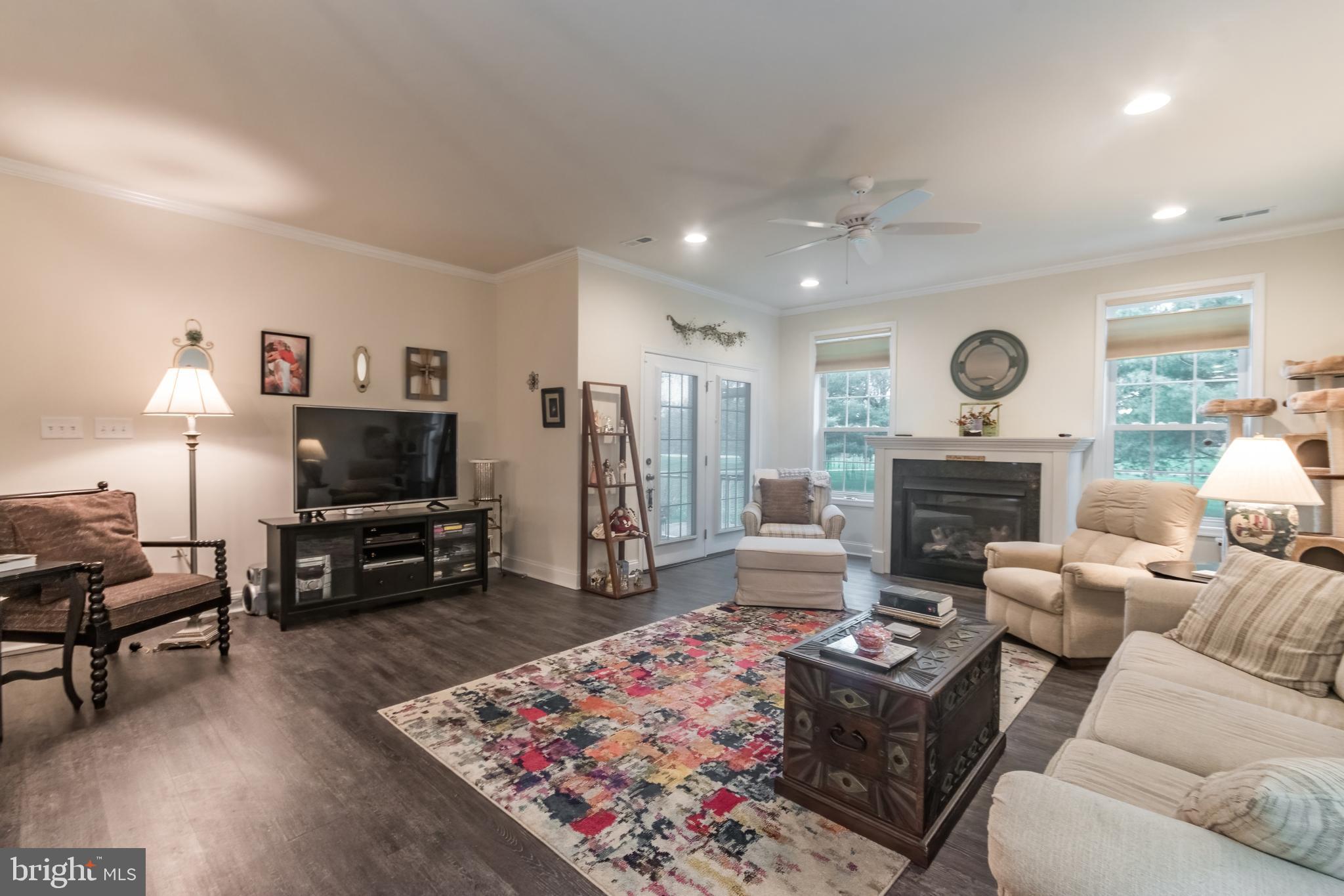 LOCUST HILL - Residential