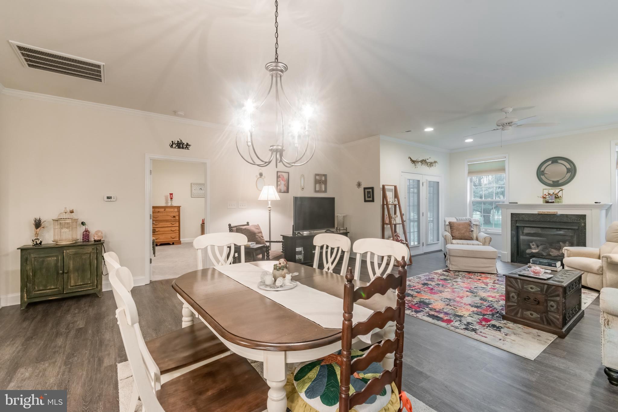 LOCUST HILL - Residential