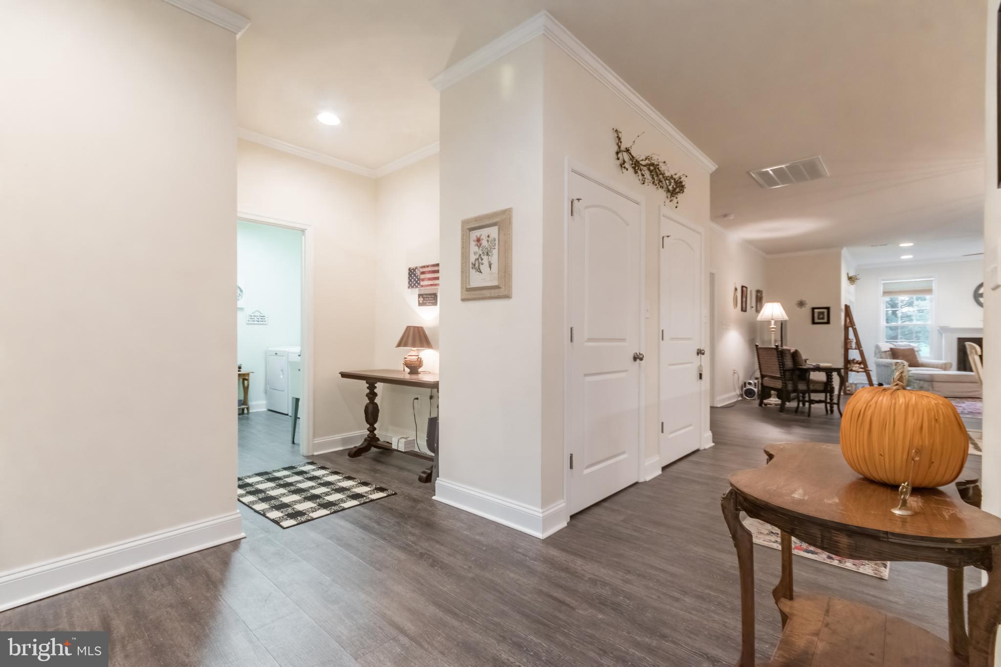 LOCUST HILL - Residential