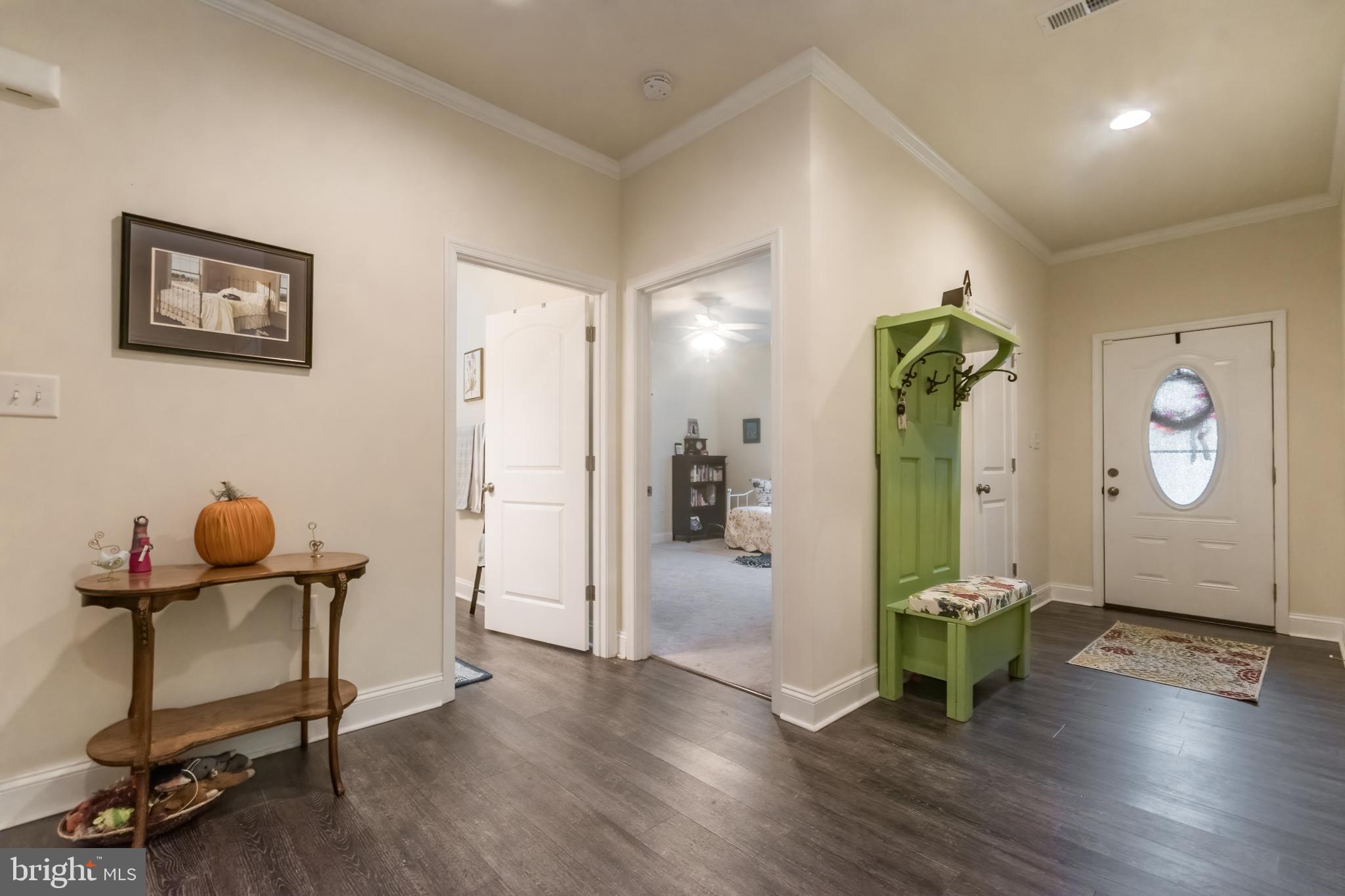 LOCUST HILL - Residential