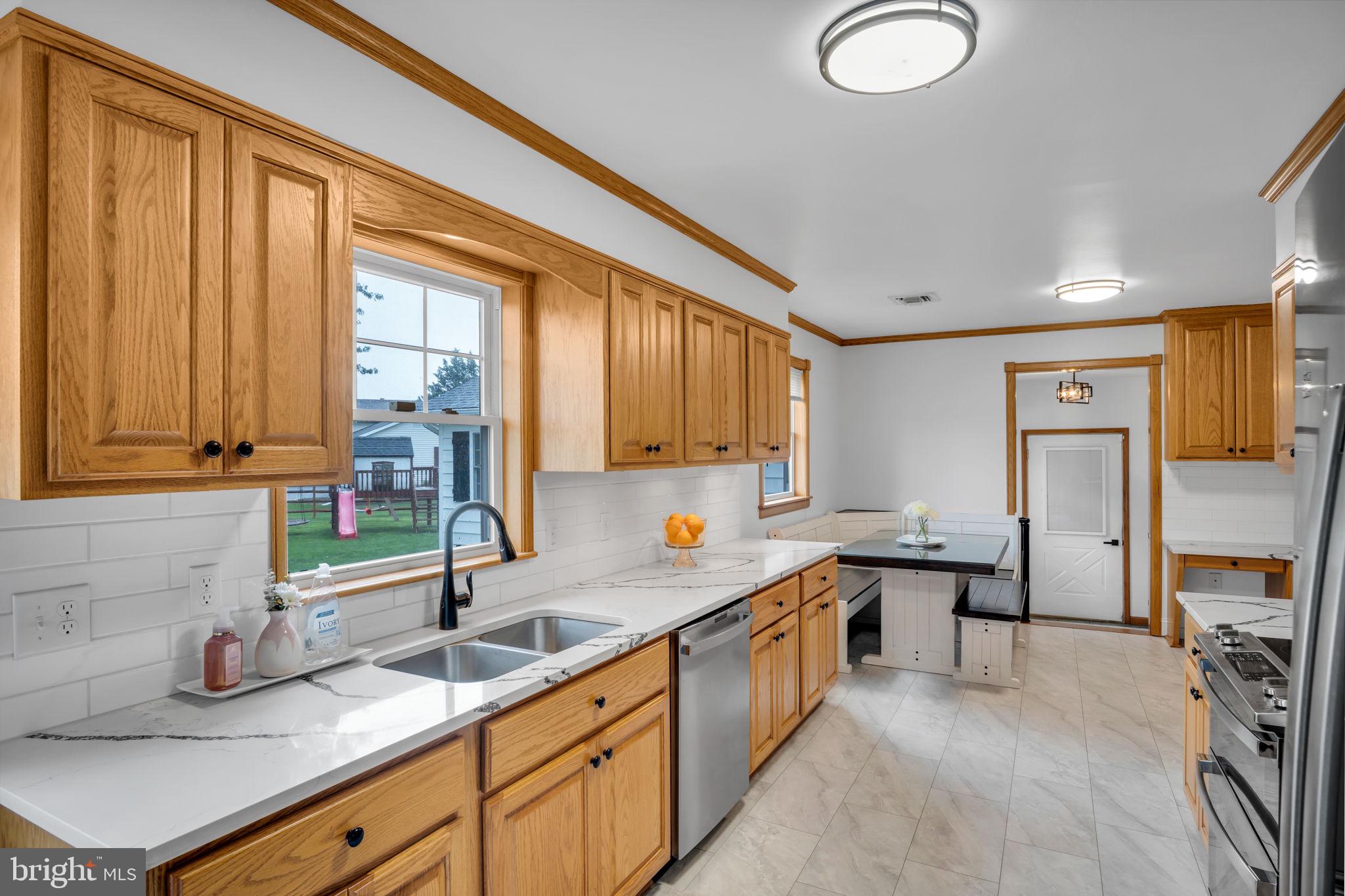 2825 CHAMBERSBURG ROAD
