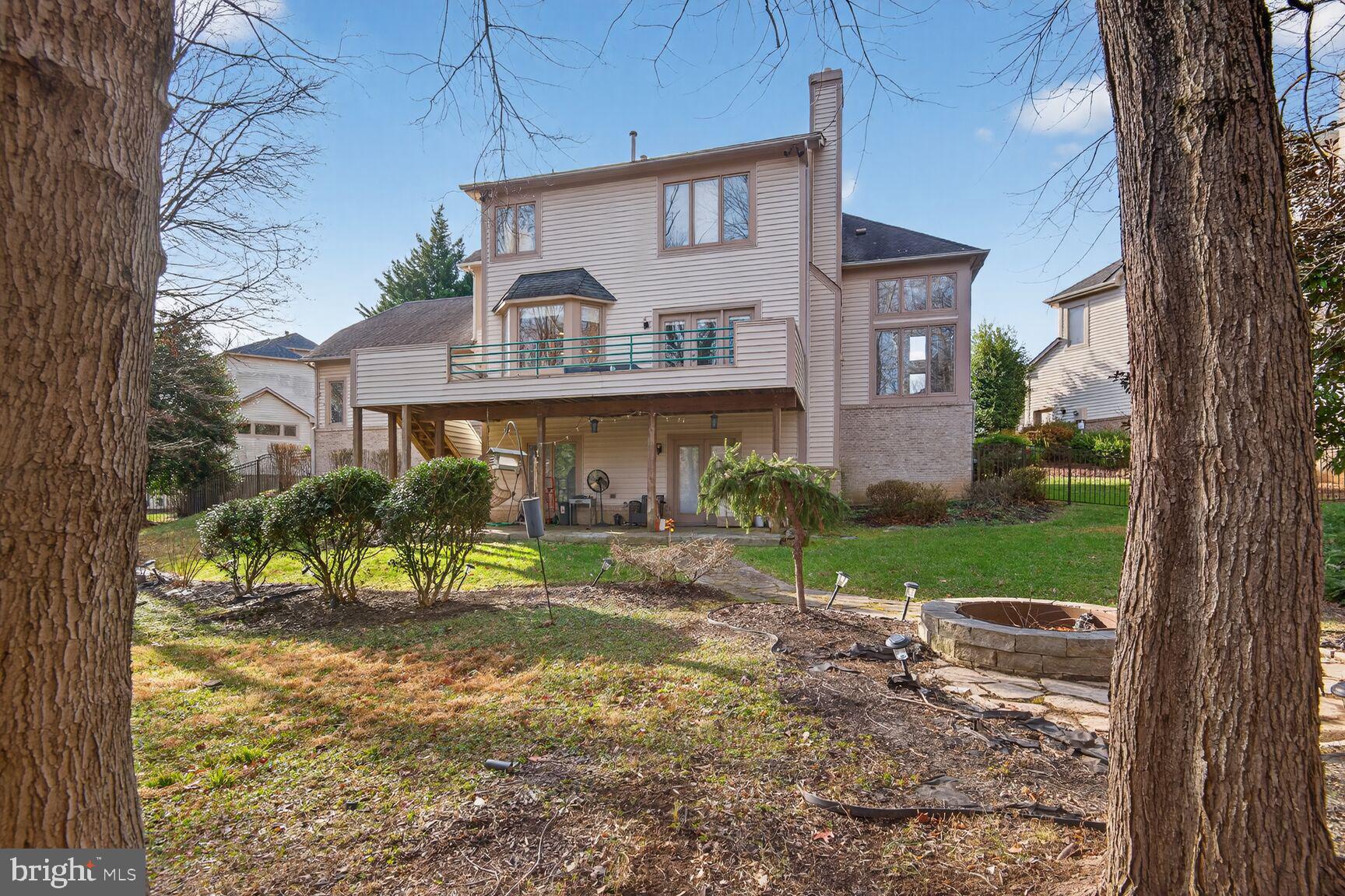 RESTON - Residential