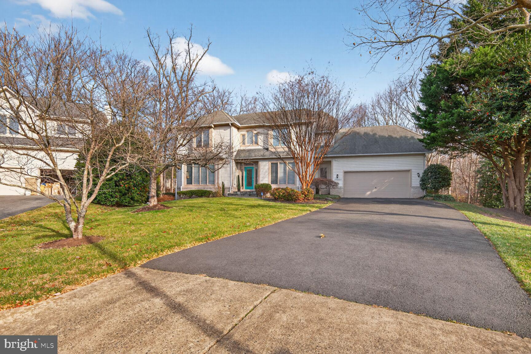 RESTON - Residential