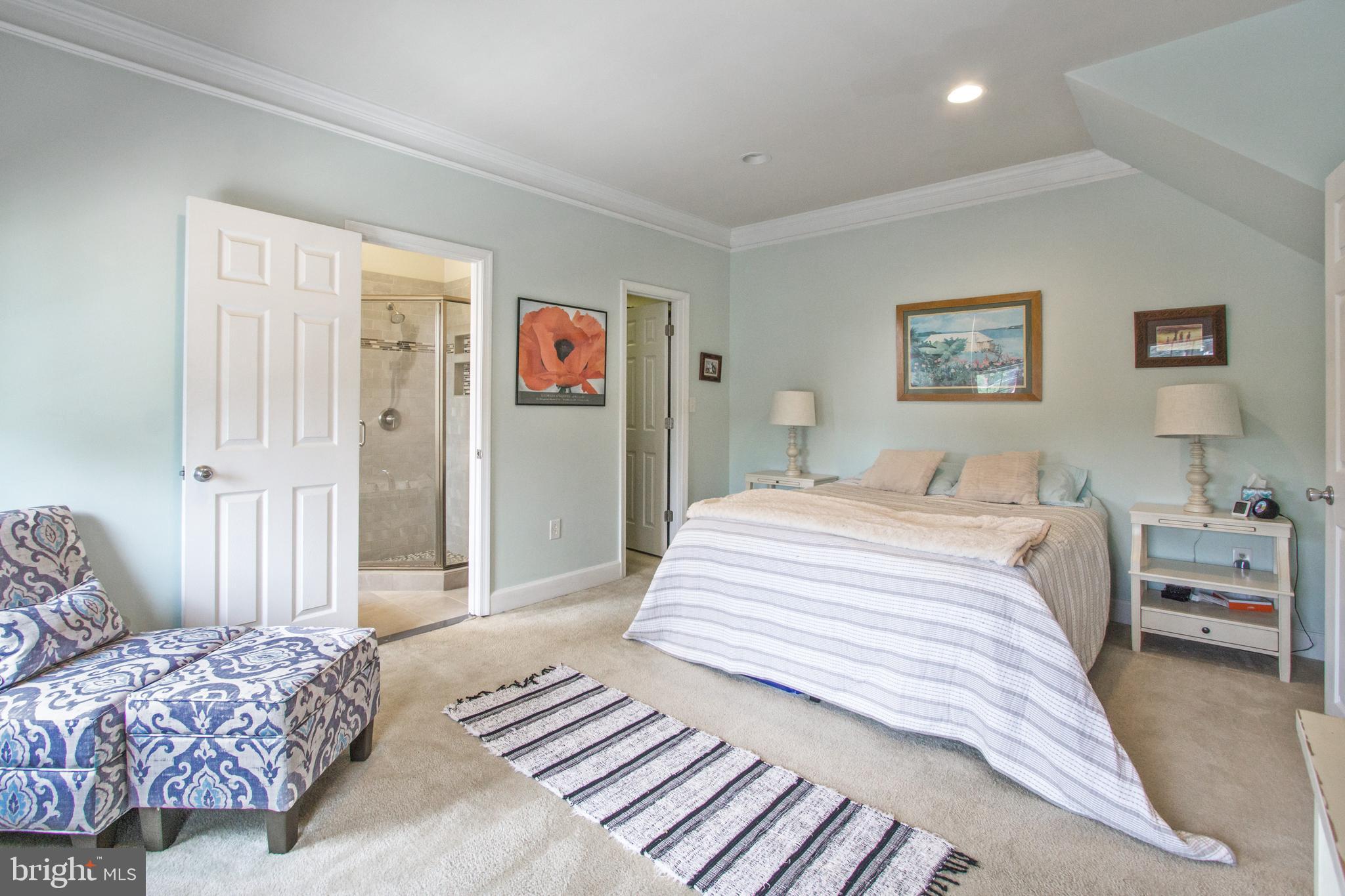 LYNHAVEN - Residential Lease