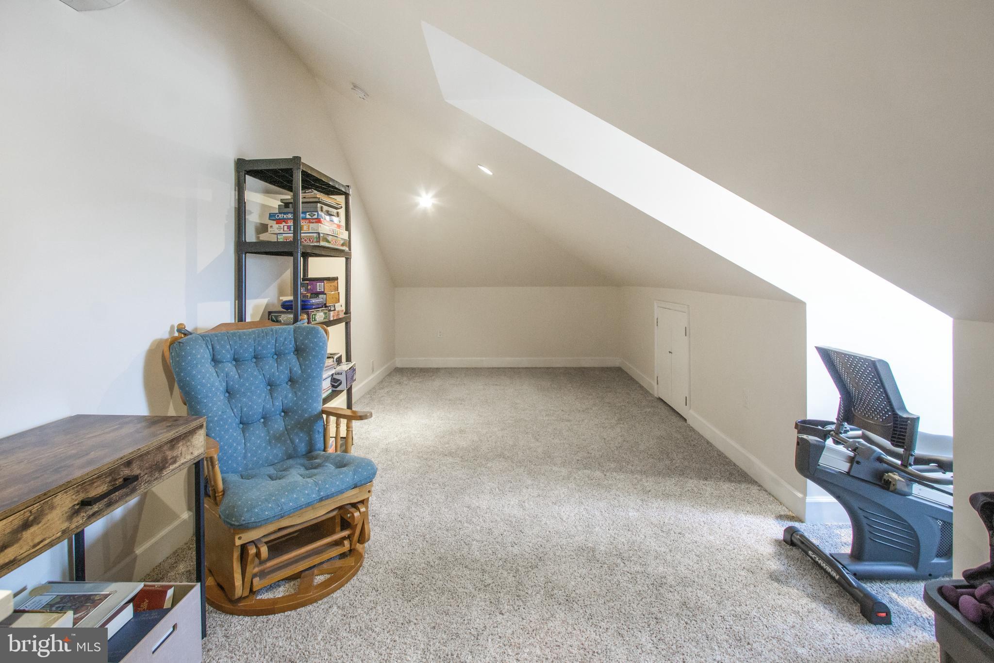 LYNHAVEN - Residential Lease