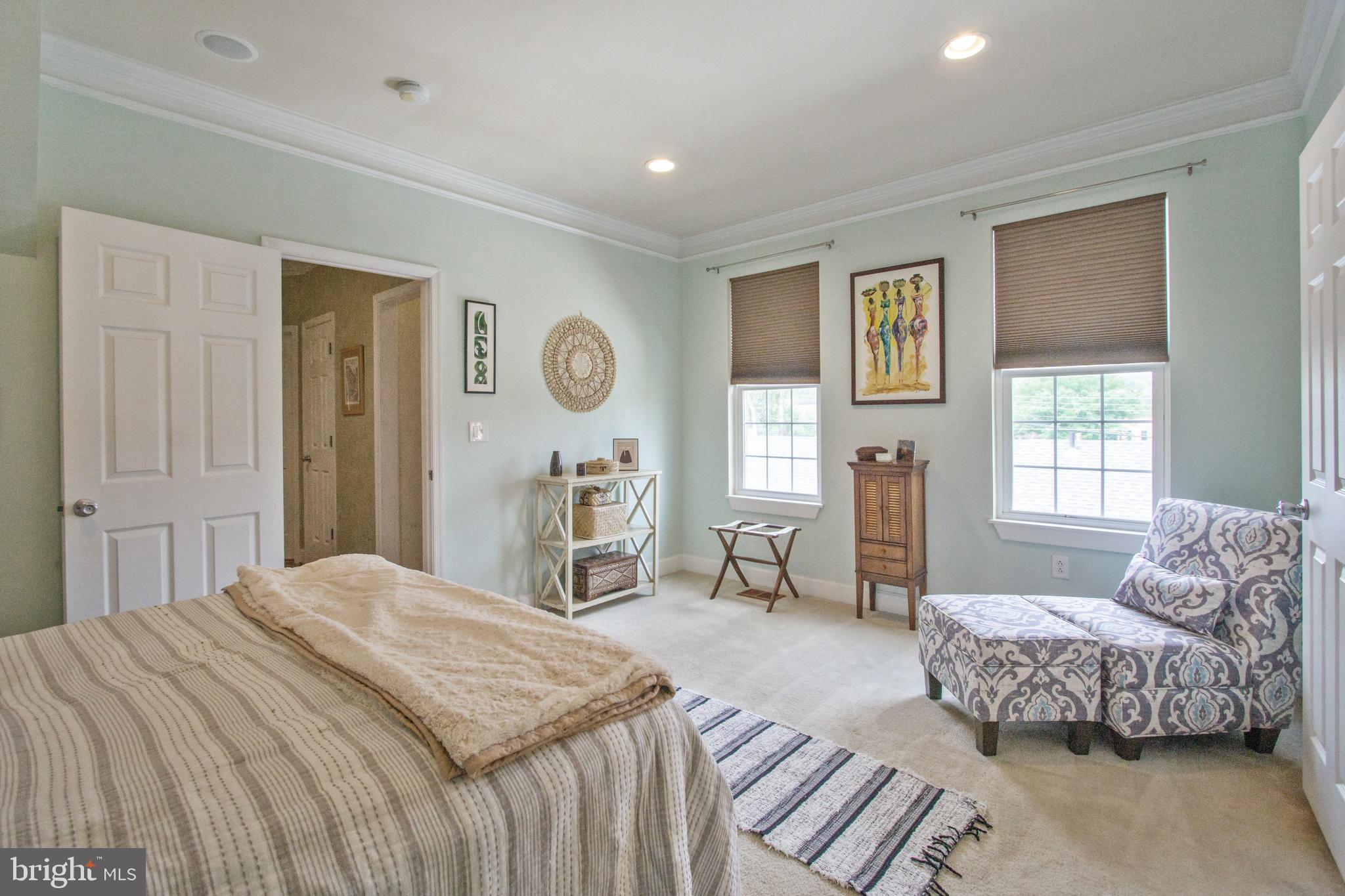 LYNHAVEN - Residential Lease