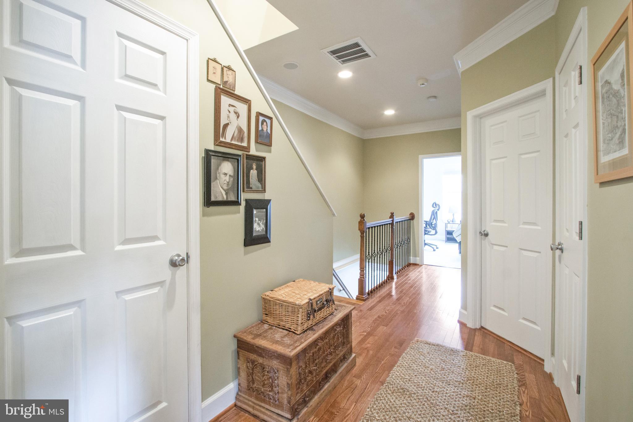 LYNHAVEN - Residential Lease