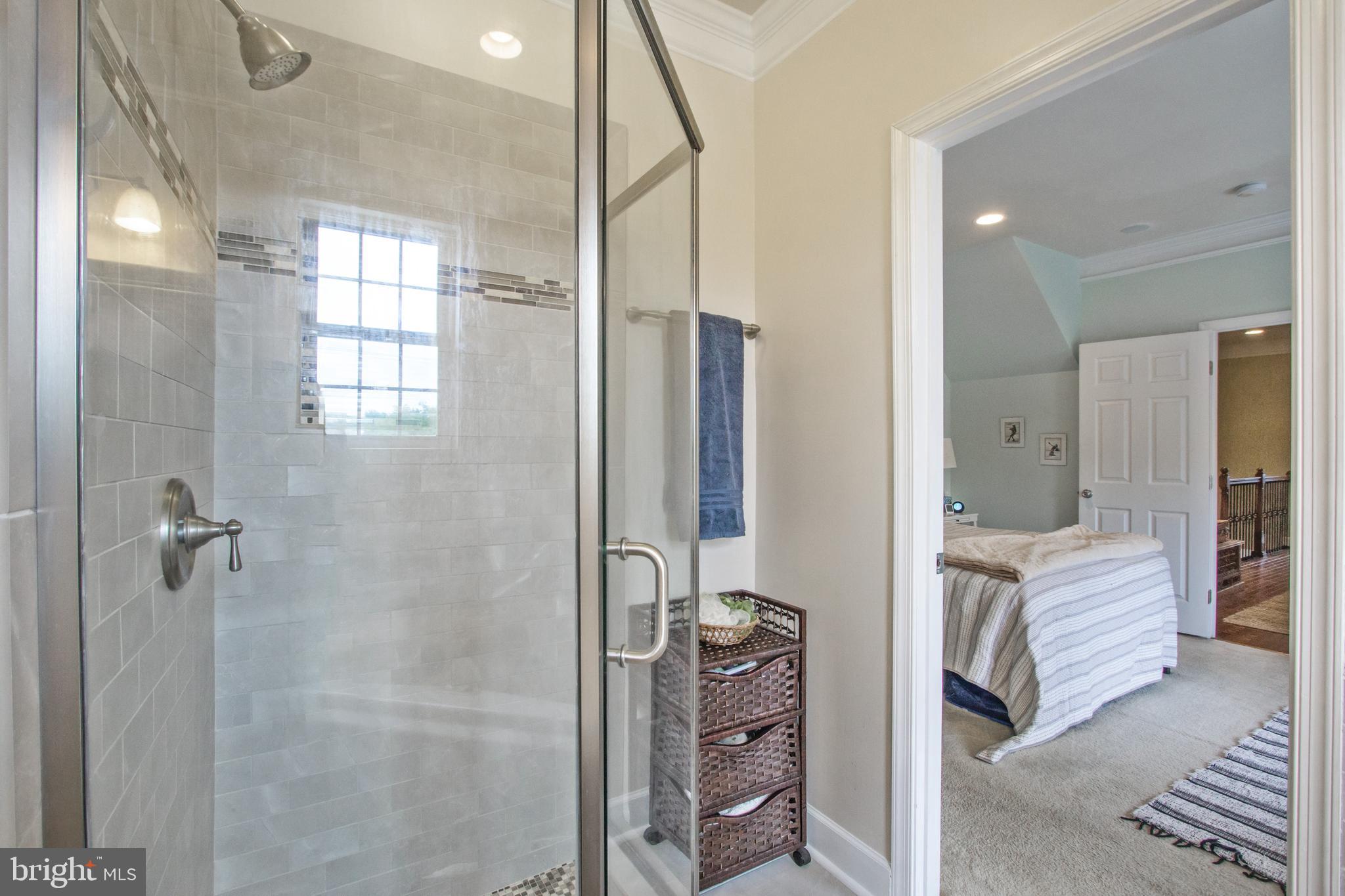 LYNHAVEN - Residential Lease