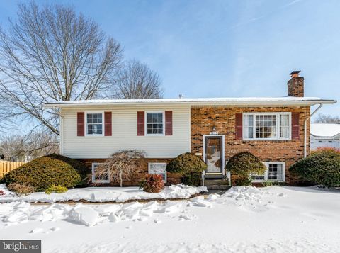 7413 FORRESTER LANE MANASSAS VA 20109