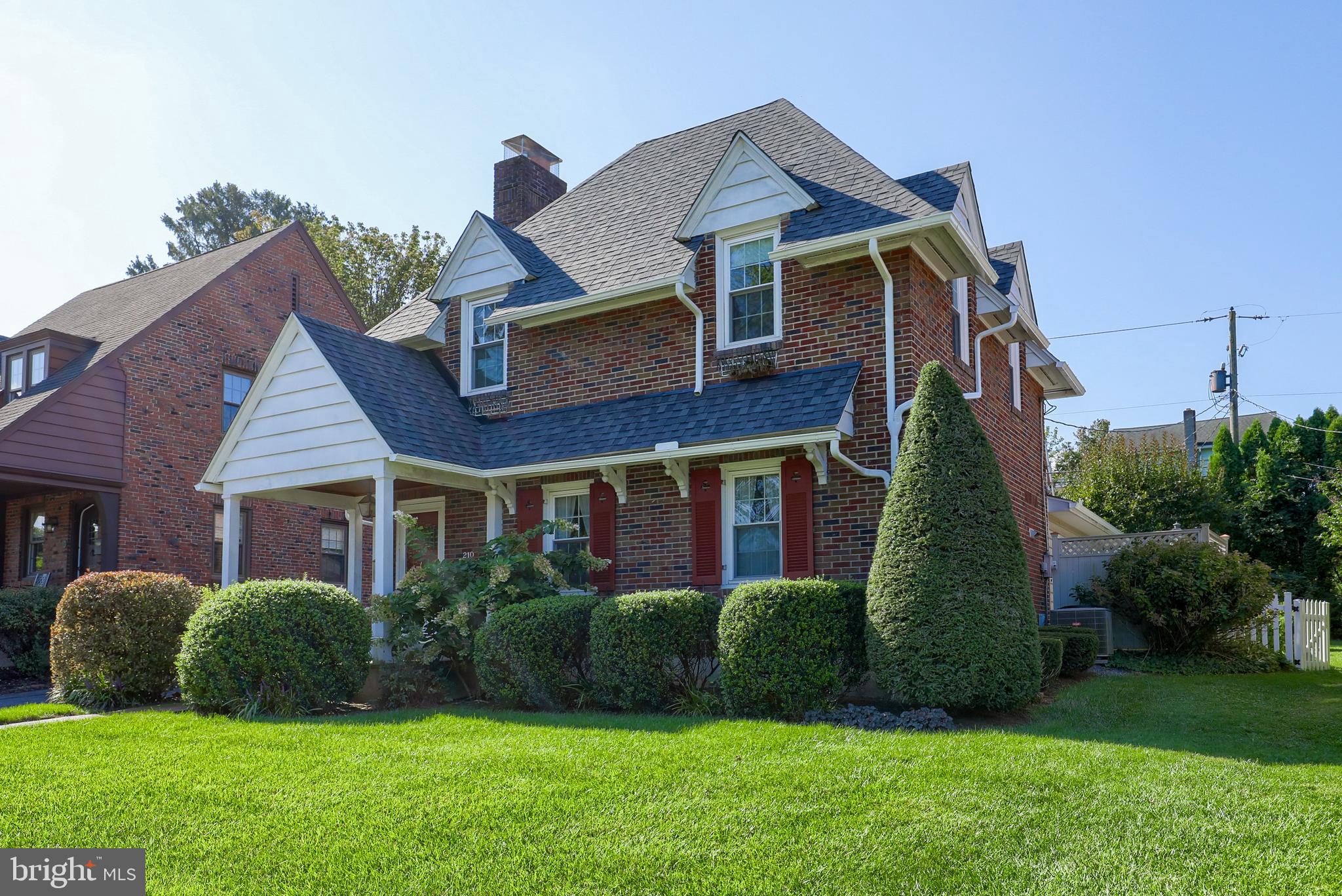 LINCOLN PARK - Residential