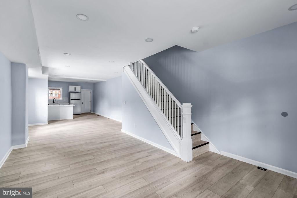 4024 WOODRIDGE ROAD