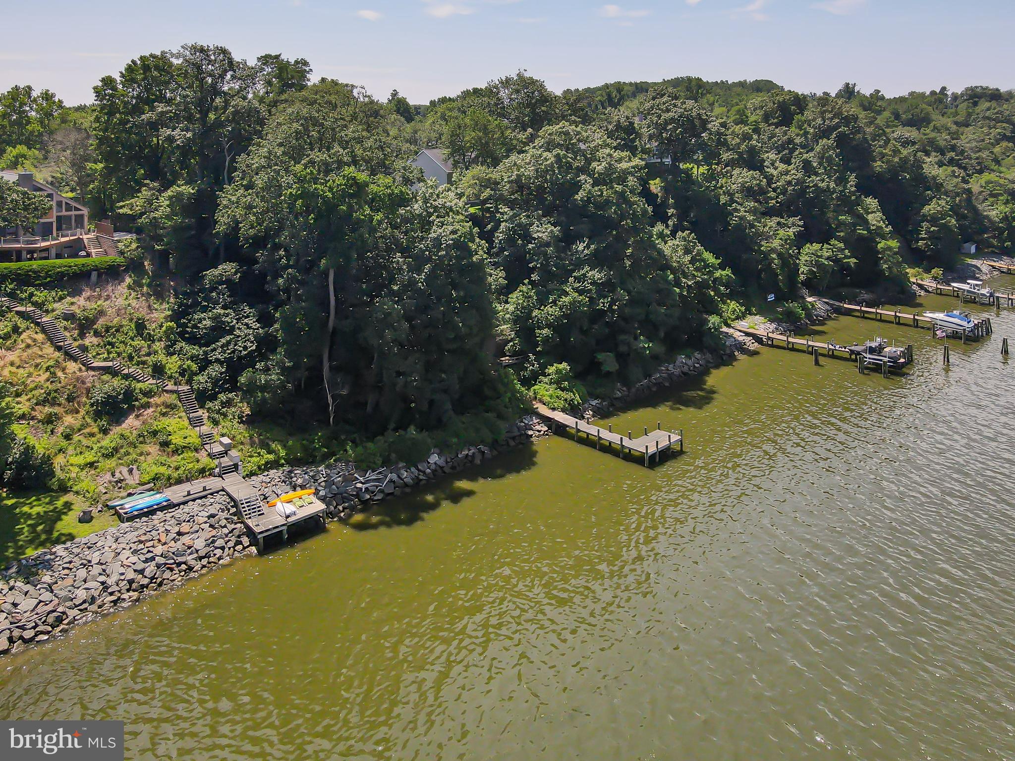 CHESAPEAKE ISLE - Land