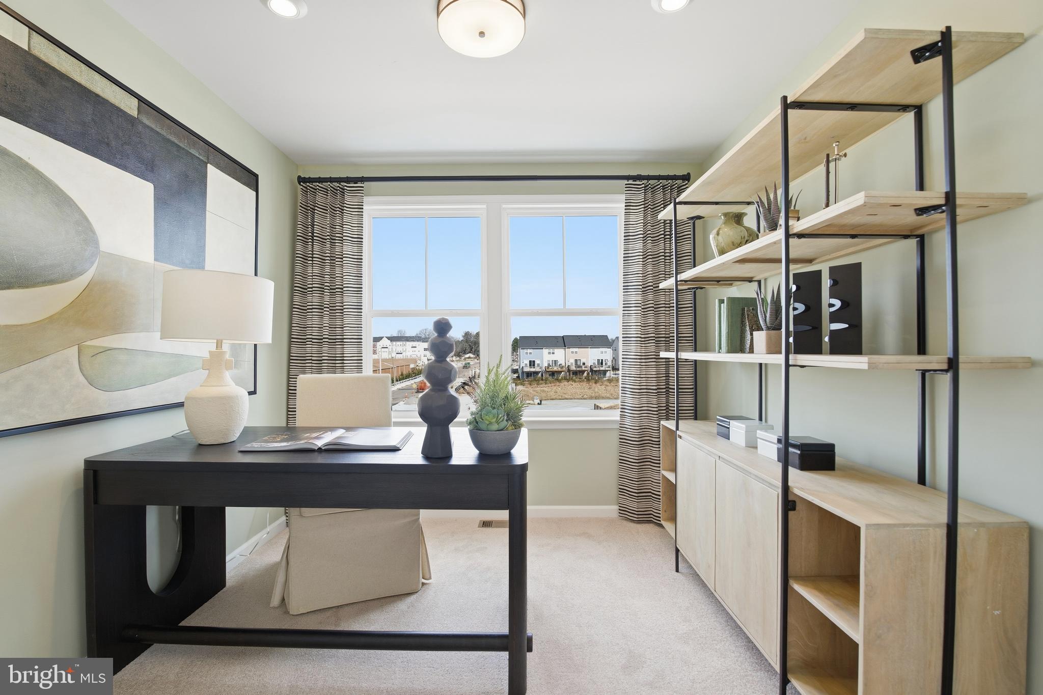 BRADLEY SQUARE - Residential