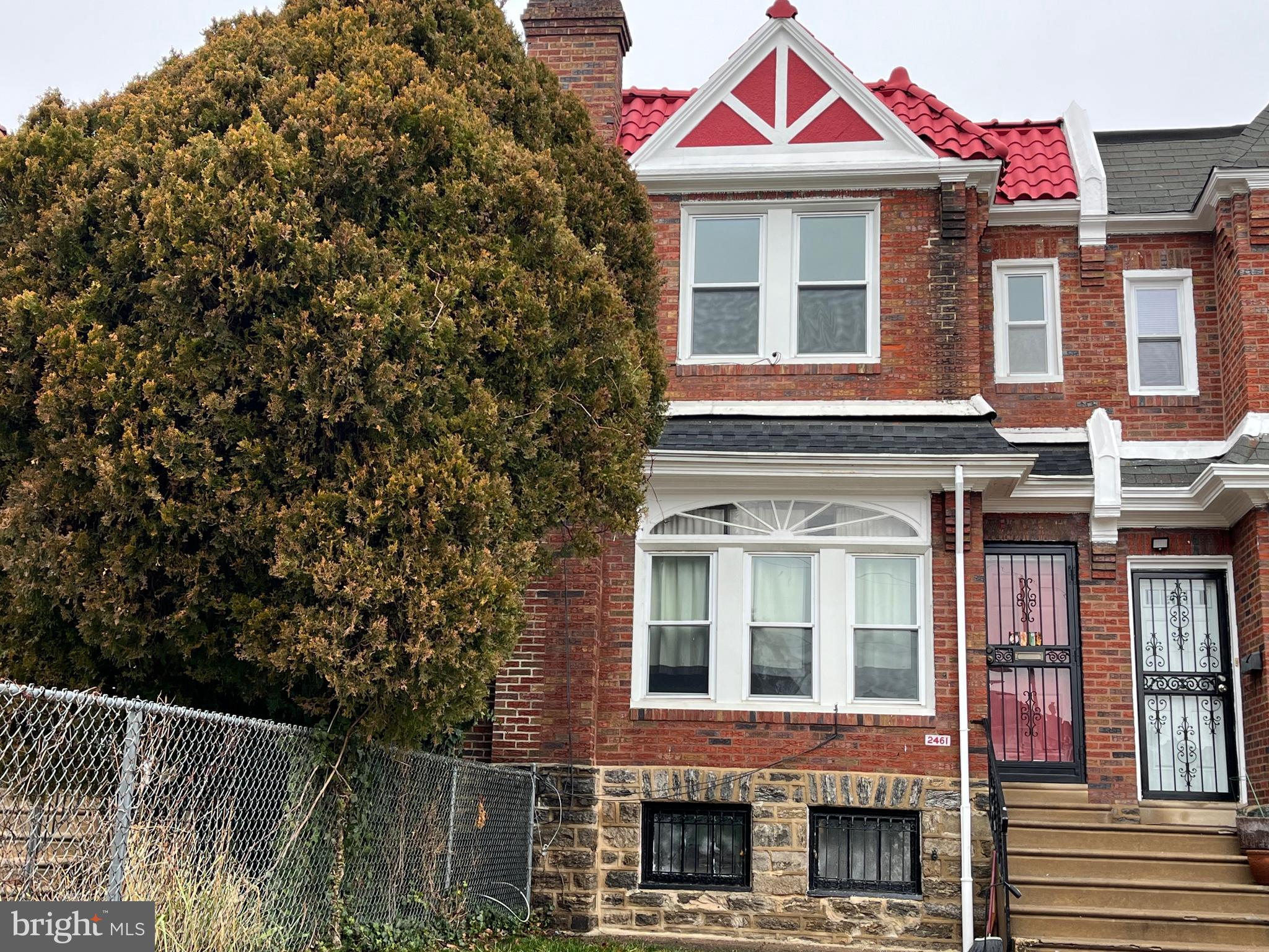 WEST OAK LANE - Residential Income