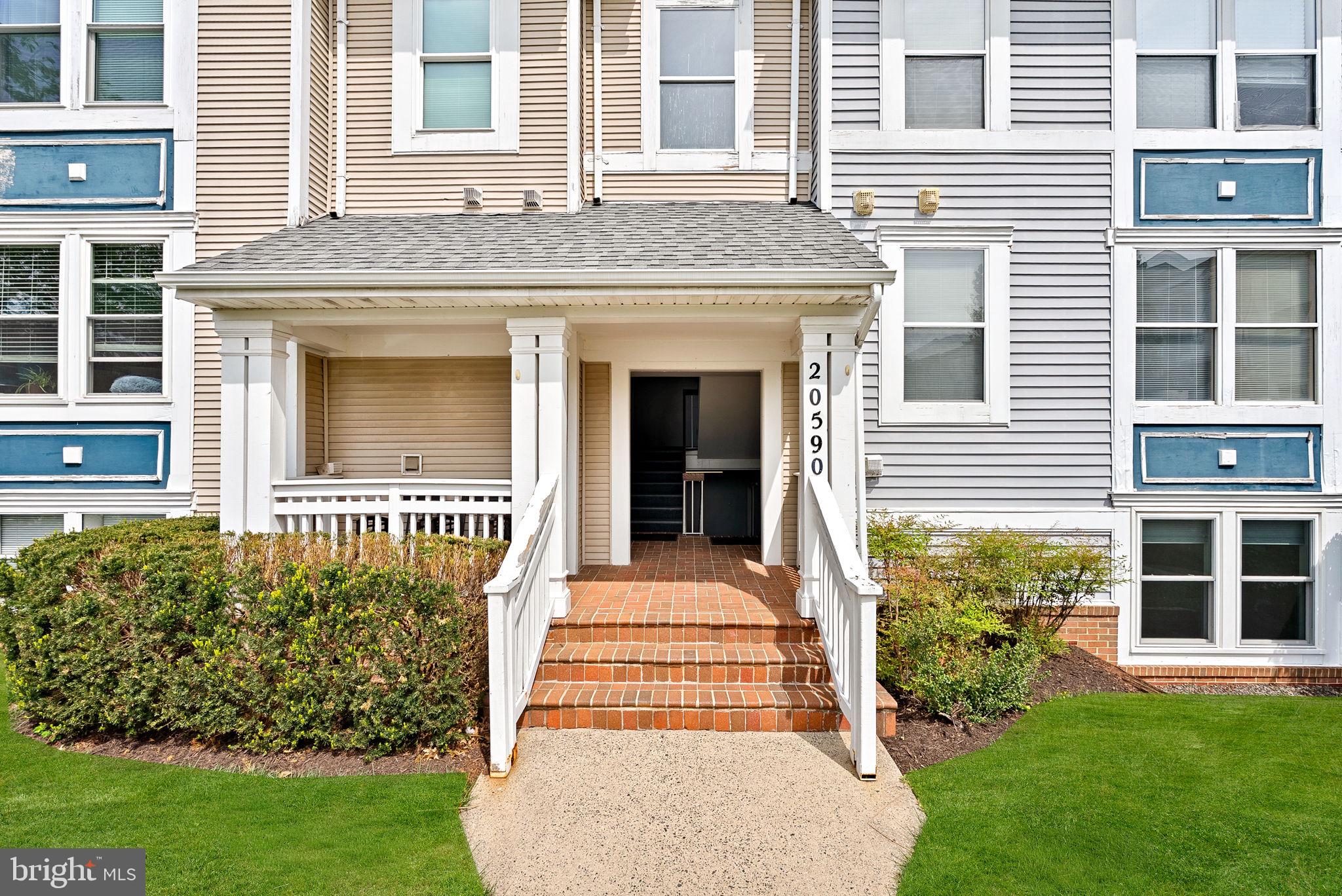 20590 CORNSTALK TERRACE 102