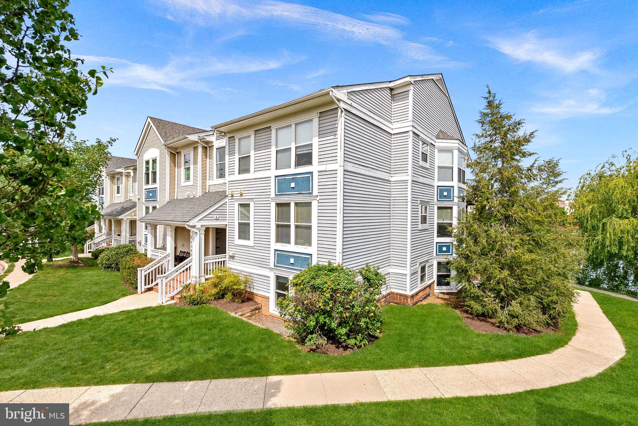 20590 CORNSTALK TERRACE 102