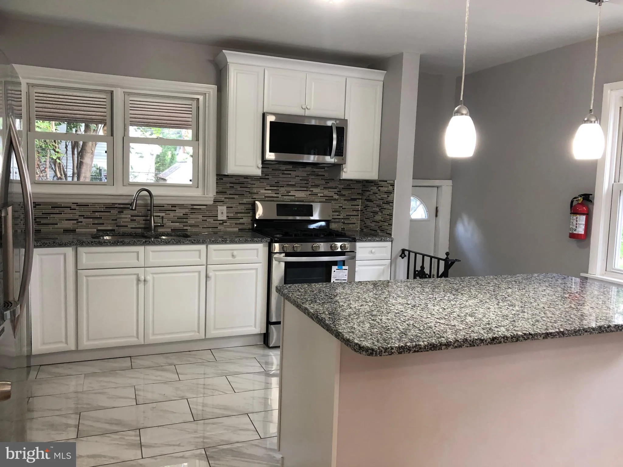 Haddon Township, New Jersey 08107, United States, 3 Bedrooms Bedrooms, ,1 BathroomBathrooms,Residential,Contingent,162113